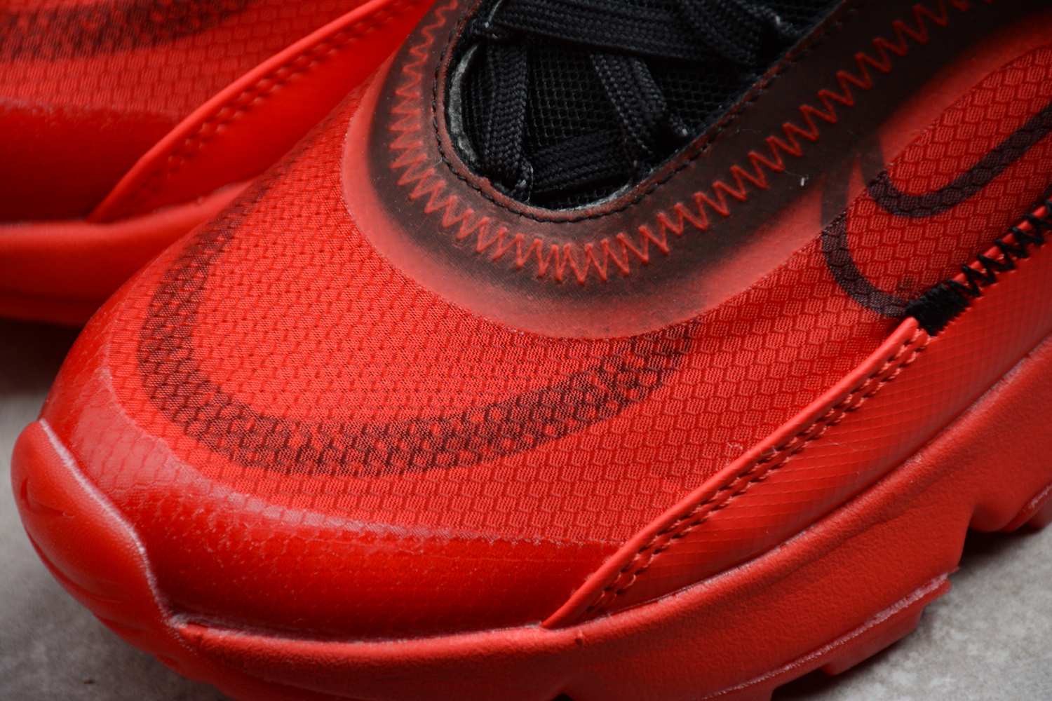 Nike Air Max 2090 Bred DC1851-600