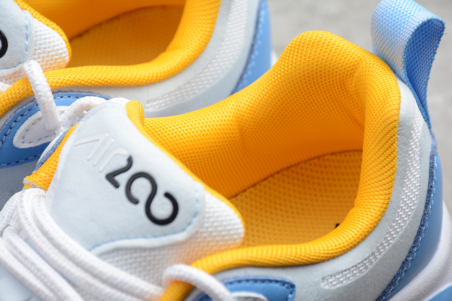 Nike Air Max 200 White University Blue (W) AT6175-101