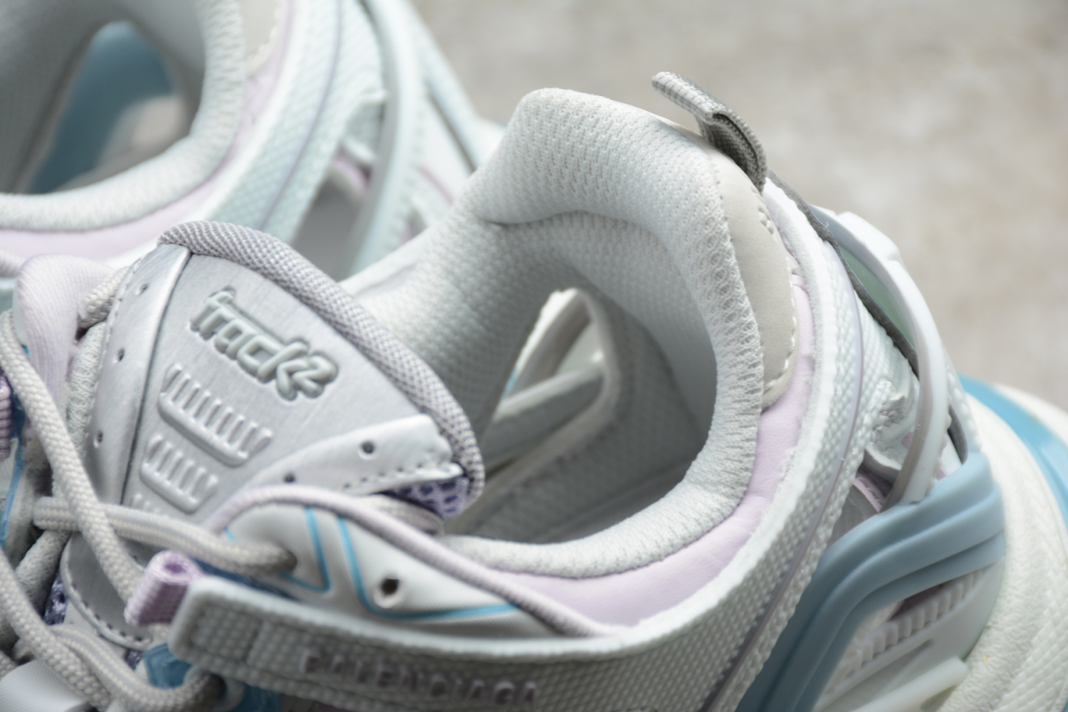 Bal**ci*ga TRACK.2 OPEN Sneakers - White  568615-W2GN3-9045