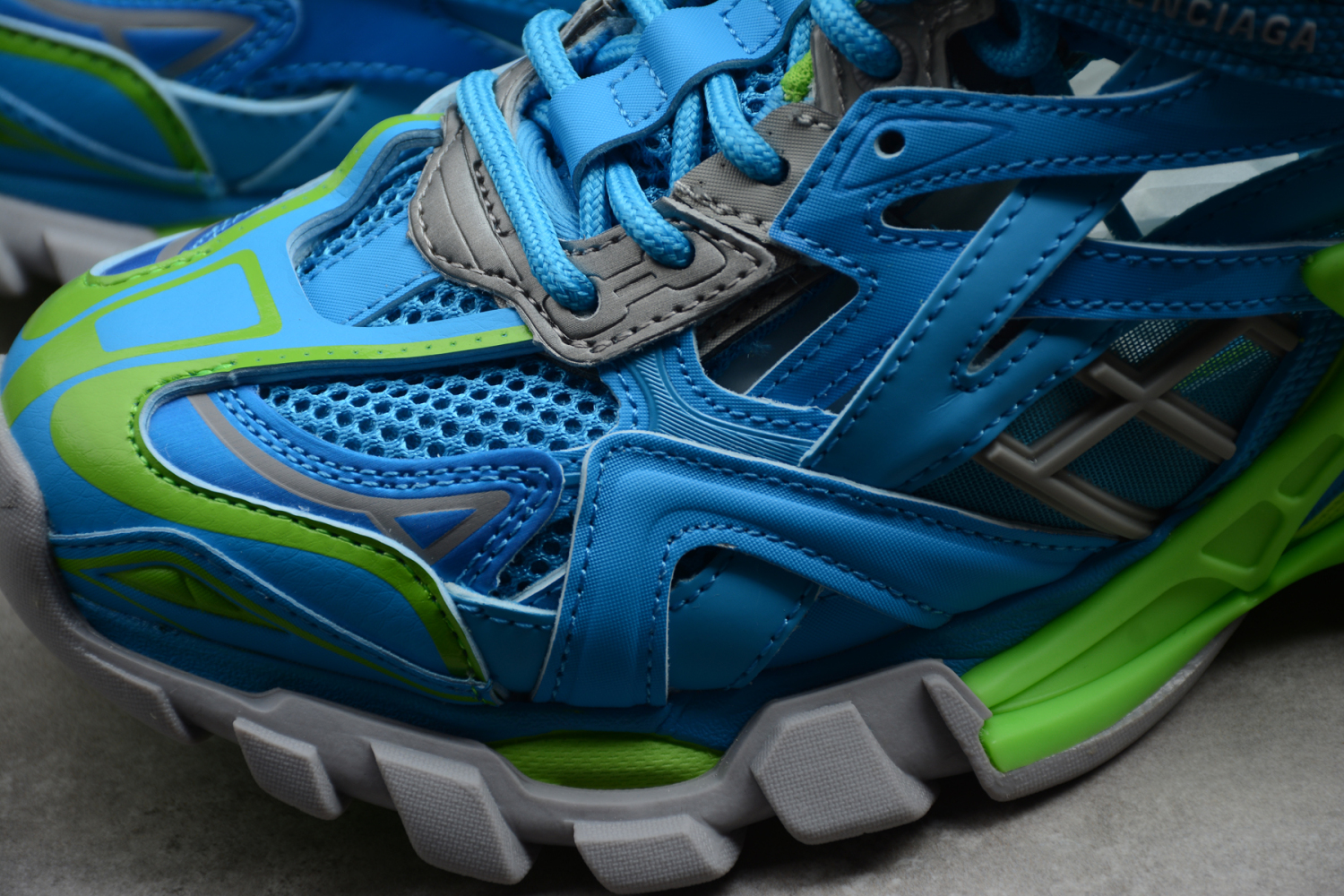 Bal**ci*ga Track.2 Open Trainers Sneaker568615-W2GN3-4030