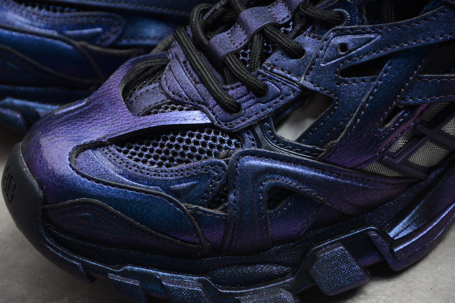 Bal**ci*ga TRACK.2 OPEN SNEAKER 570391-W2GN1-9025