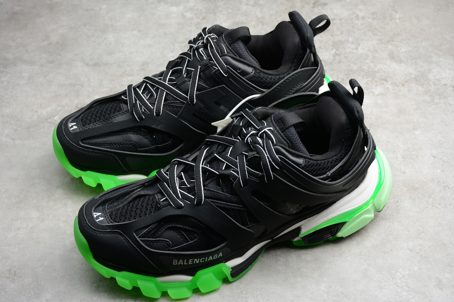 Bal**ci*ga sneakers TESS.S.GOMMA black fluorescent sole ECBA80401311