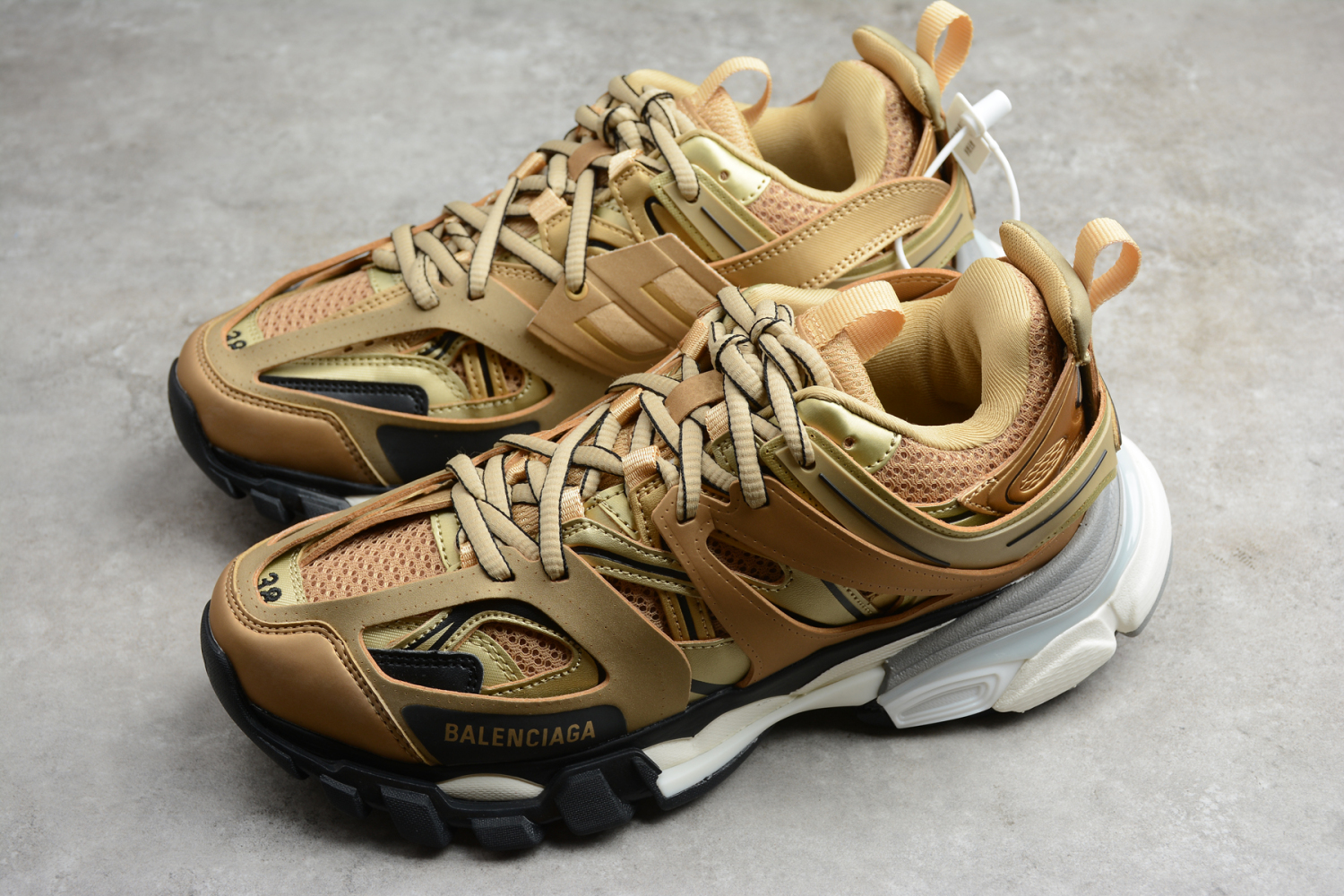 Bal**ci*ga Track 2.0 Sneaker Gold White Black ECBL901004A