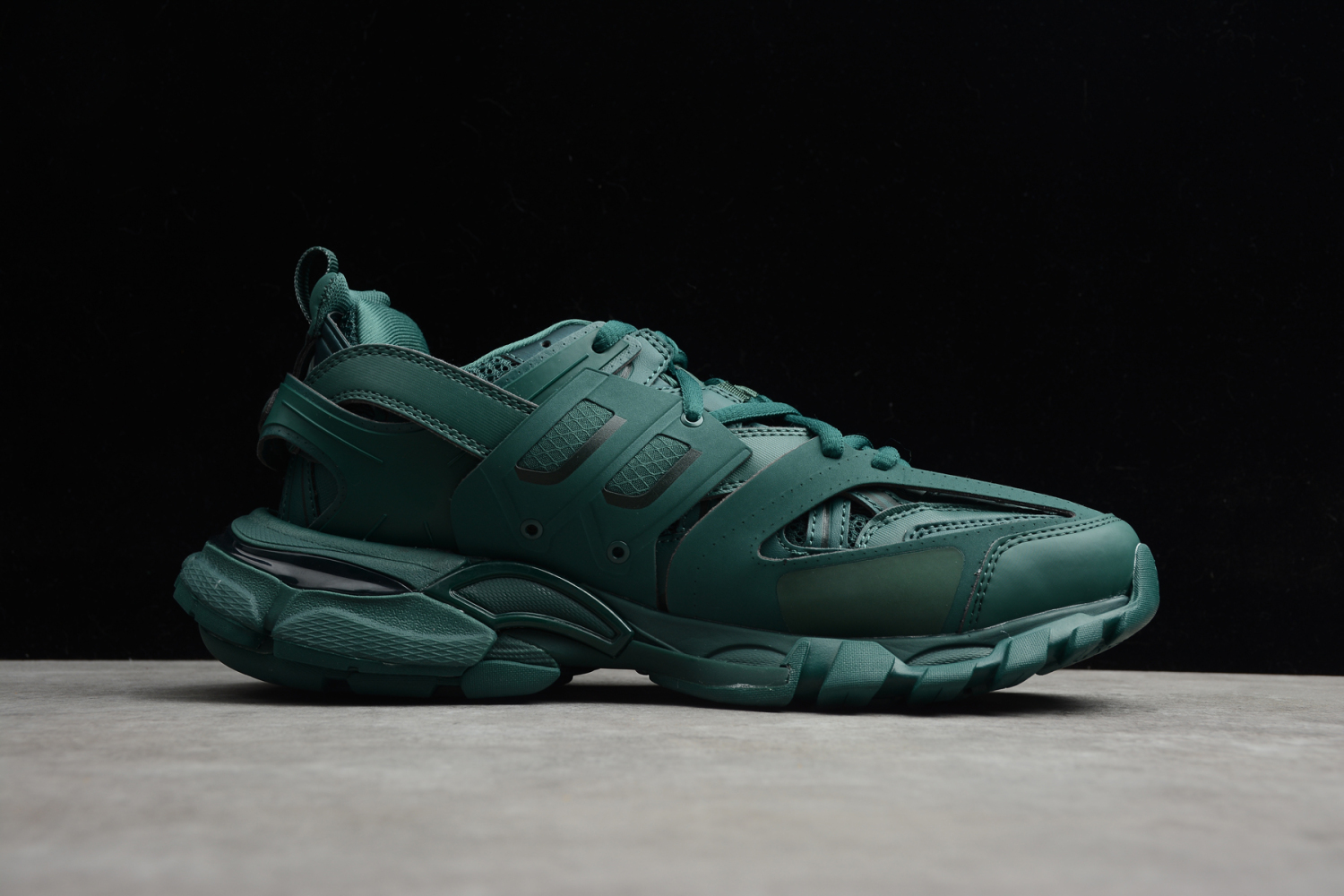 Bal**ci*ga Track Dark Green - 542023-W2LA1-3004