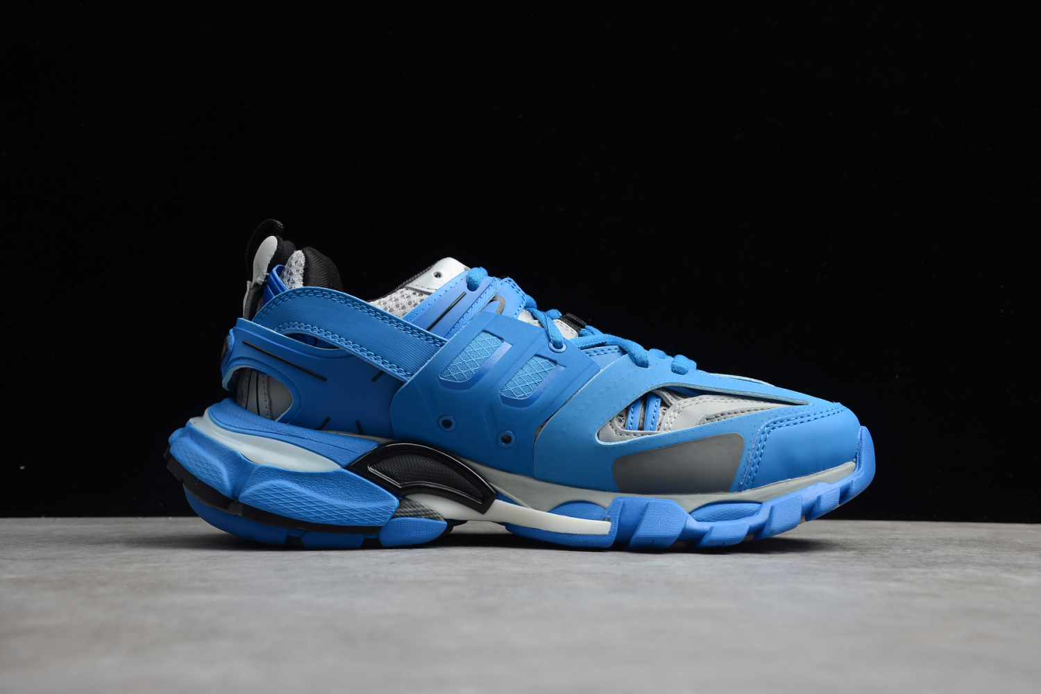 Bal**ci*ga Track Trainers  542436-W2LA1-2039