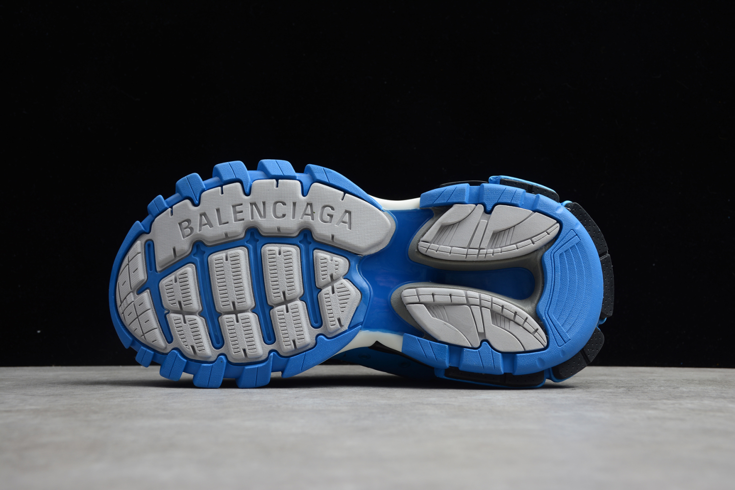 Bal**ci*ga Track Trainers  542436-W2LA1-2039