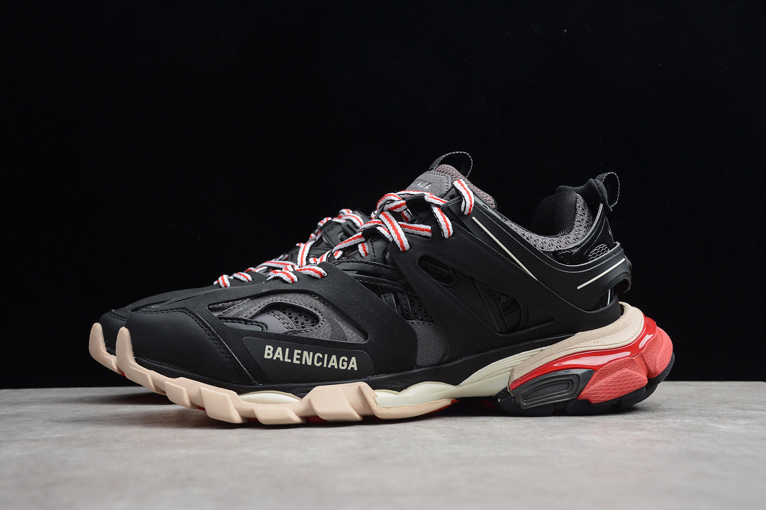 Bal**ci*ga 3.0 Triple S Sneaker Gomma Maille Black Red ECBA8004281