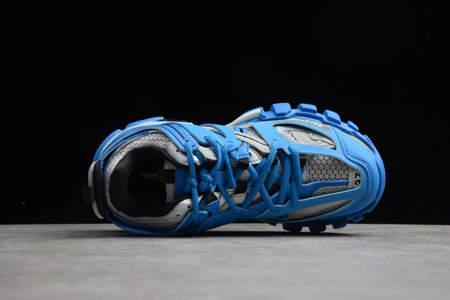Bal**ci*ga Track Trainers  542436-W2LA1-2039