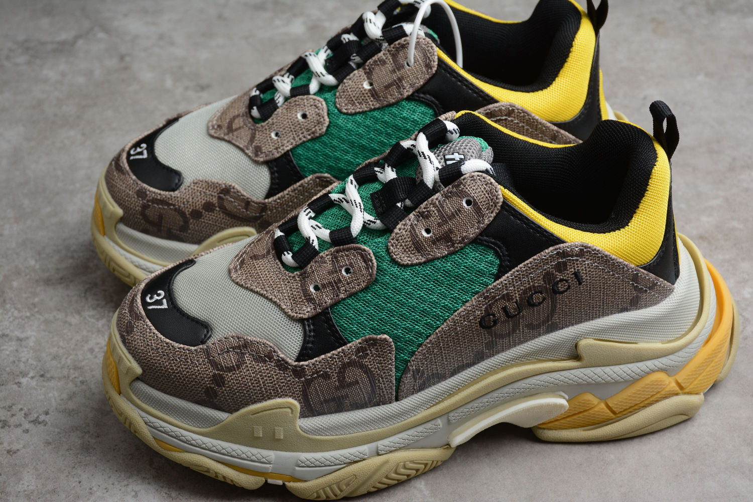 Gucci x Bal**ci*ga Beige-GG & Green 