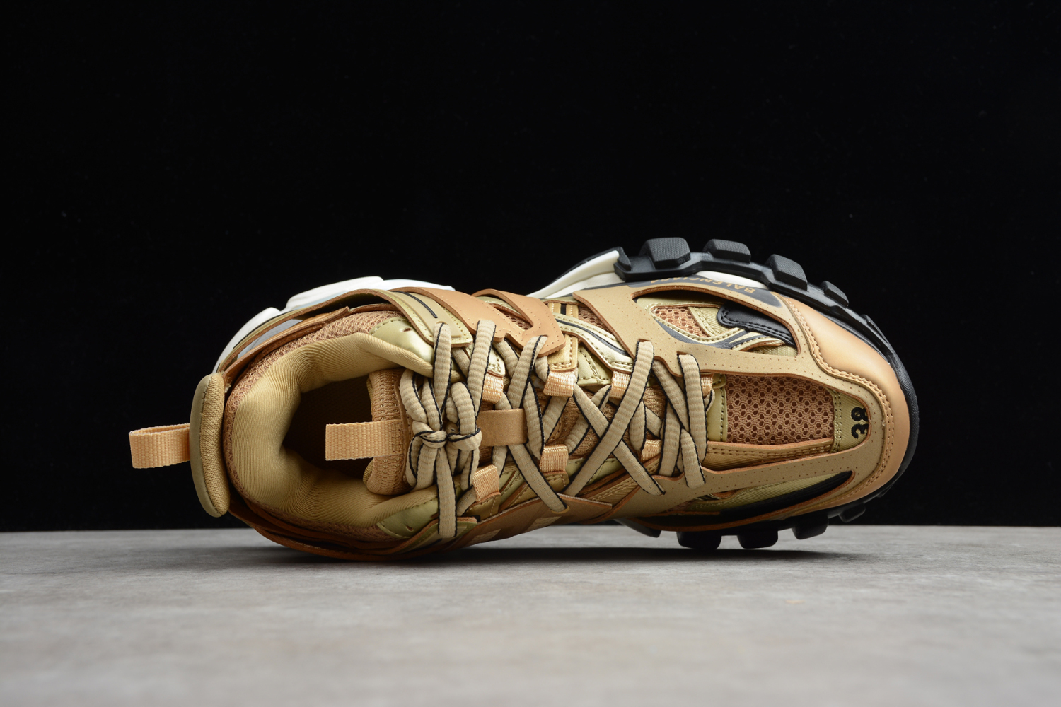 Bal**ci*ga Track 2.0 Sneaker Gold White Black ECBL901004A