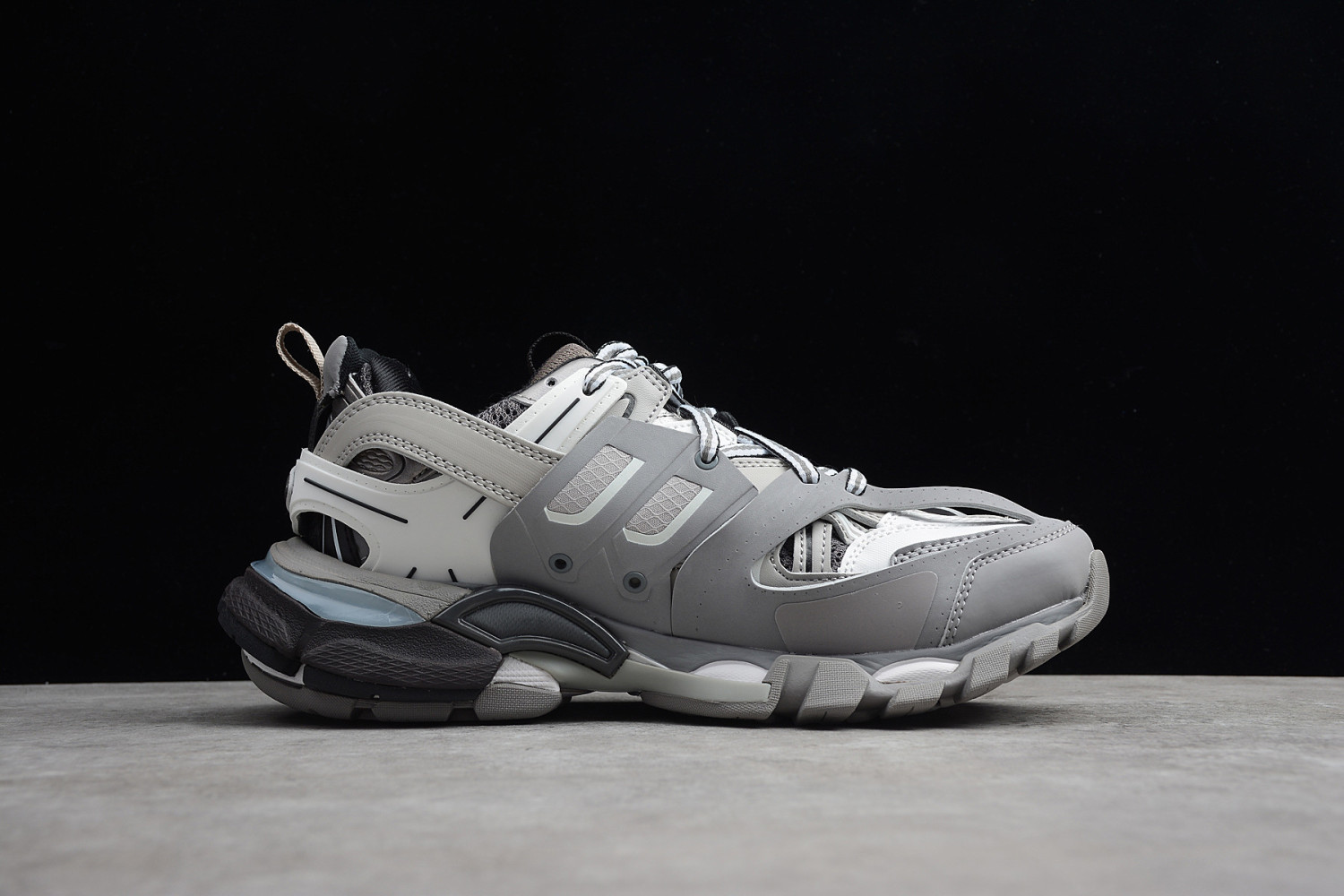 Bal**ci*ga Track Led Trainers 3.0 Shoes Grey Black ECBA8002884