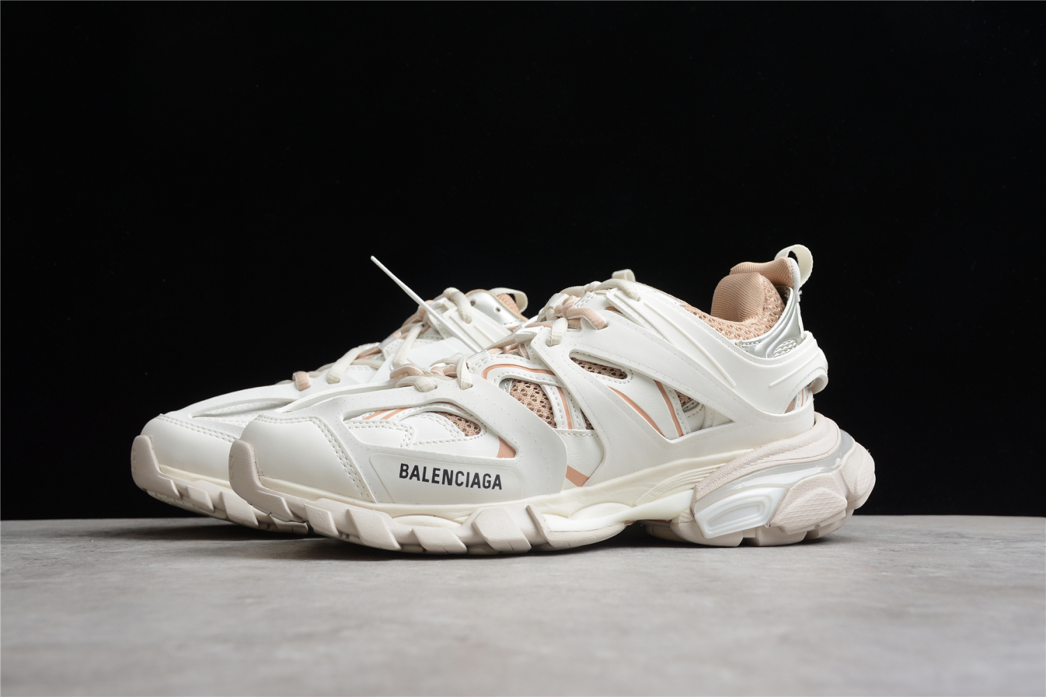 Bal**ci*ga TRACK SNEAKER BEIGE 542436-N3LA6-3627