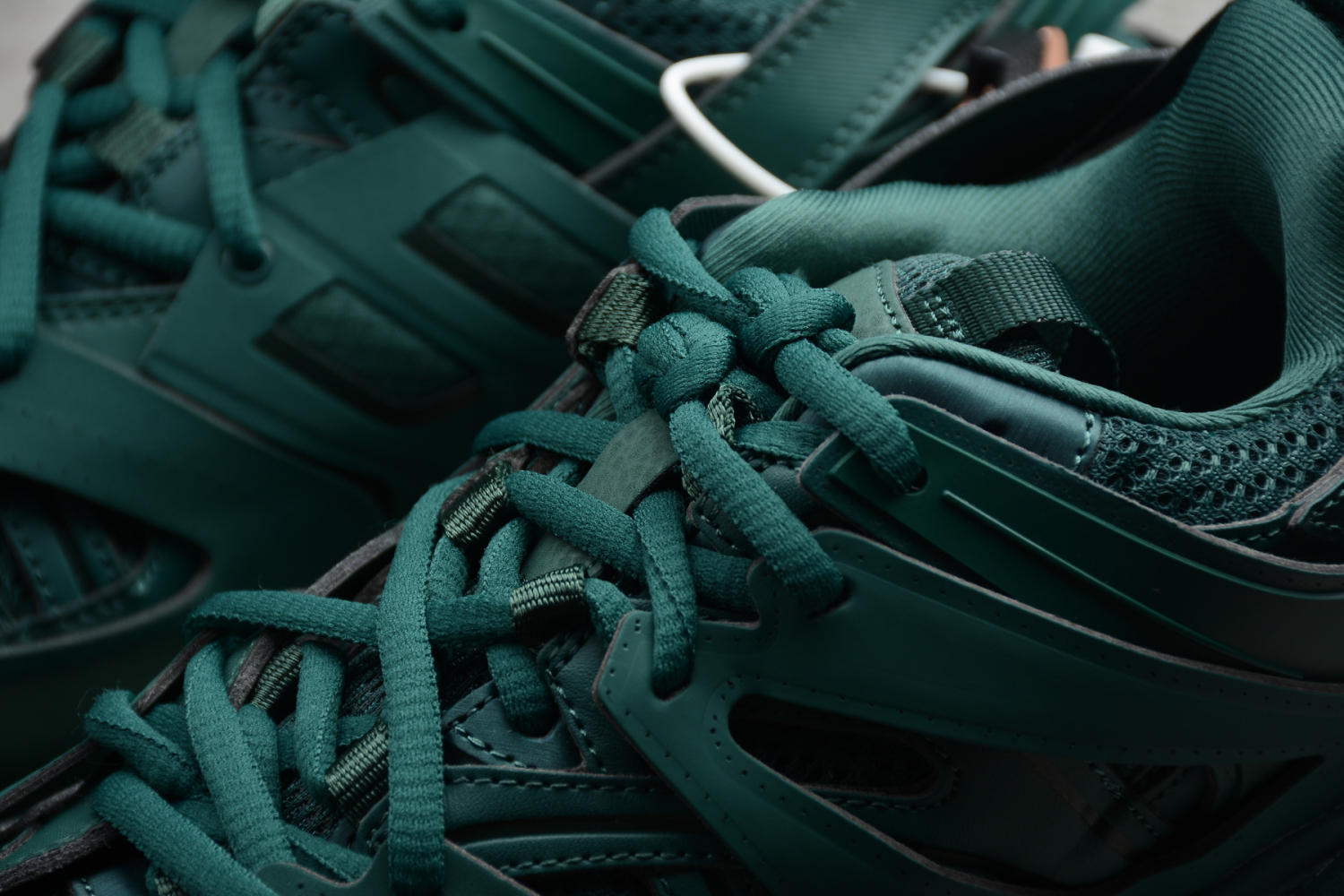 Bal**ci*ga Track Dark Green - 542023-W2LA1-3004