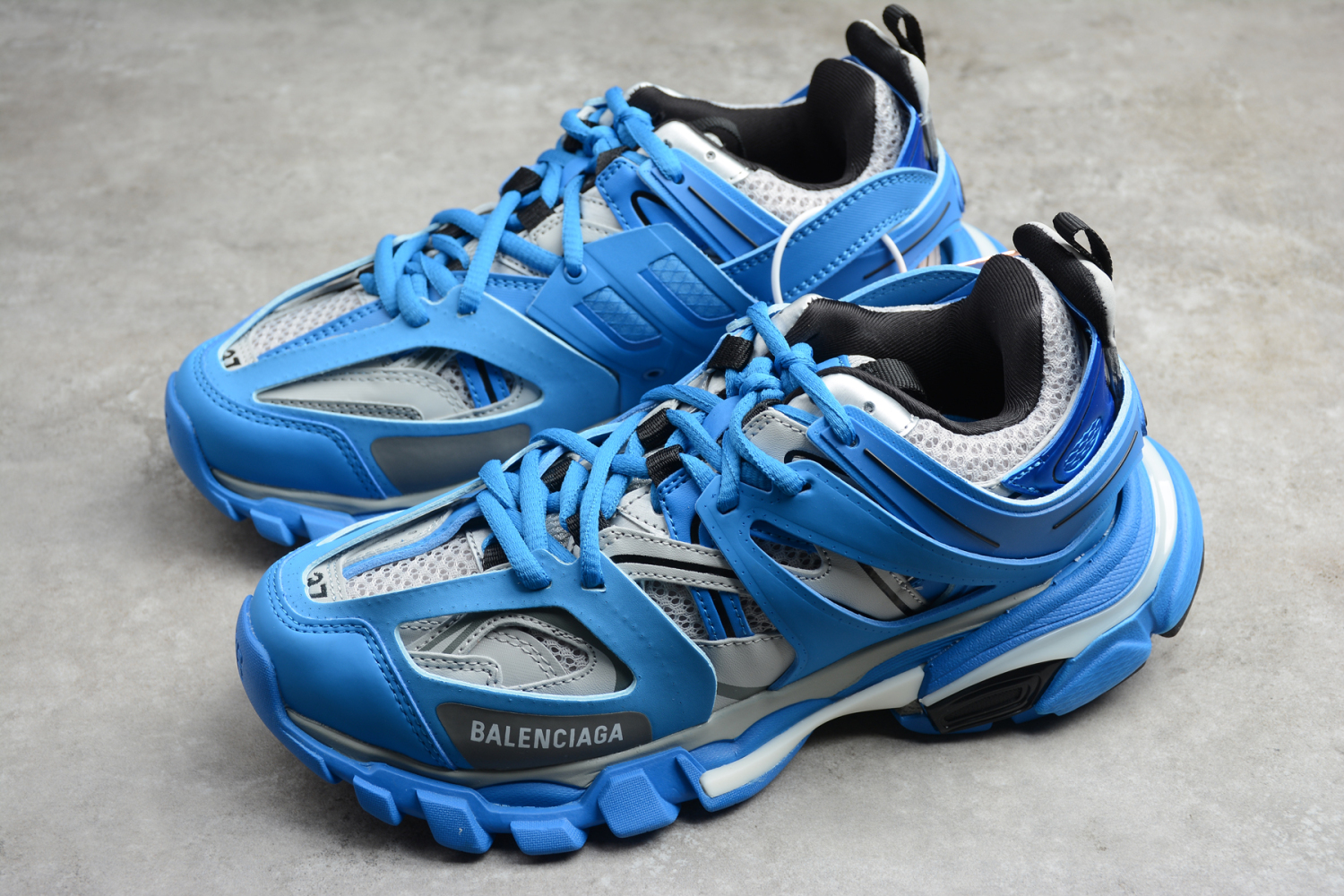 Bal**ci*ga Track Trainers  542436-W2LA1-2039