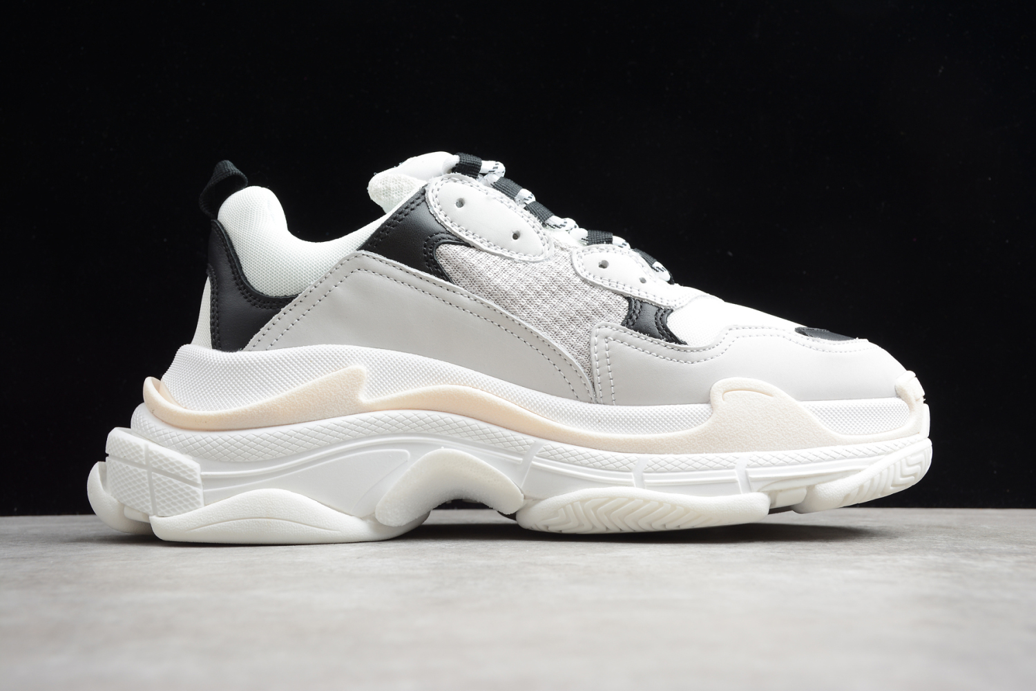 Bal**ciaga Triple S sneakers Dadshoe white  ECBA700336A
