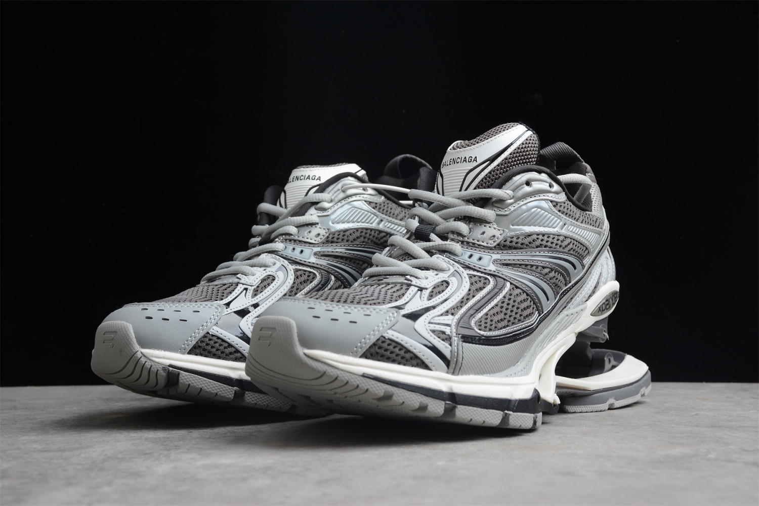 Bal**ci*ga  X-Pander 6.0 grey  653870-W2RA3-1212