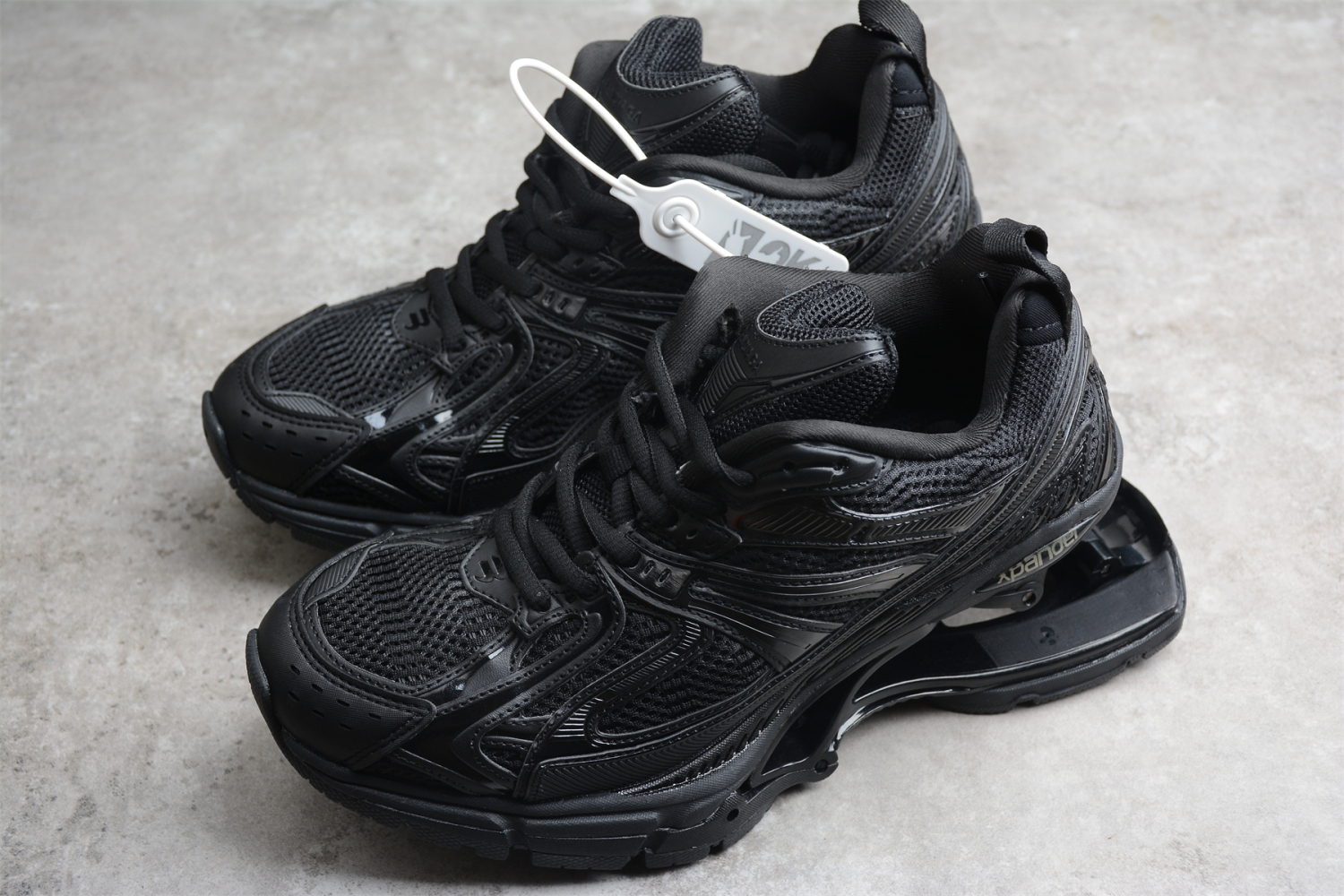 Bal**ciaga X-Pander 6.0  black 653870-W2RA2-1000