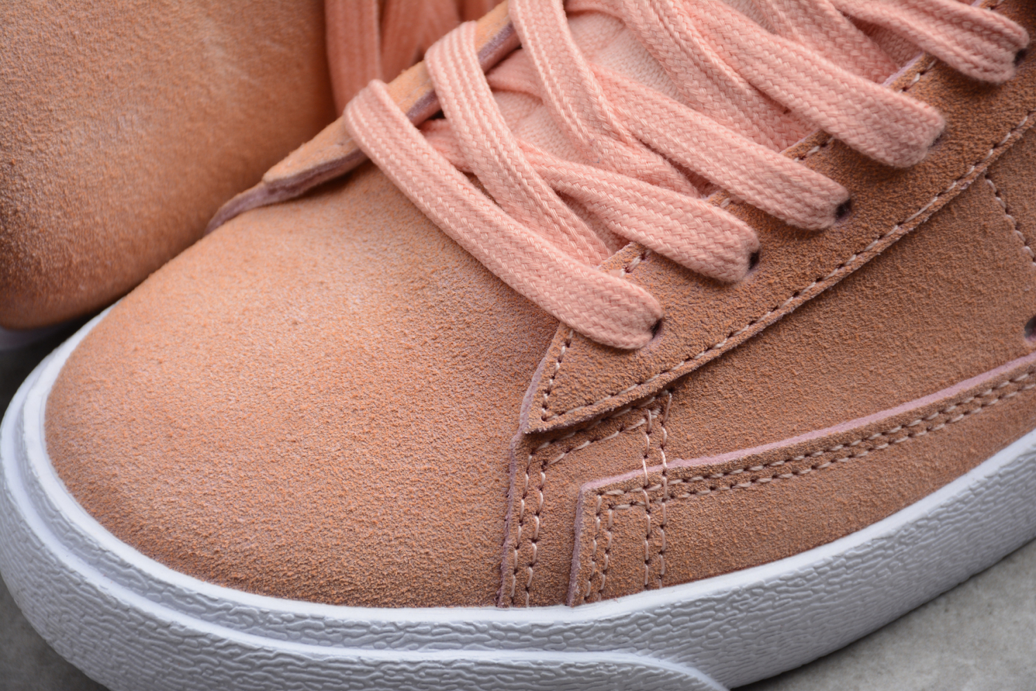Newest Nike Blazer Mid QS HH Pink White AV9367-602