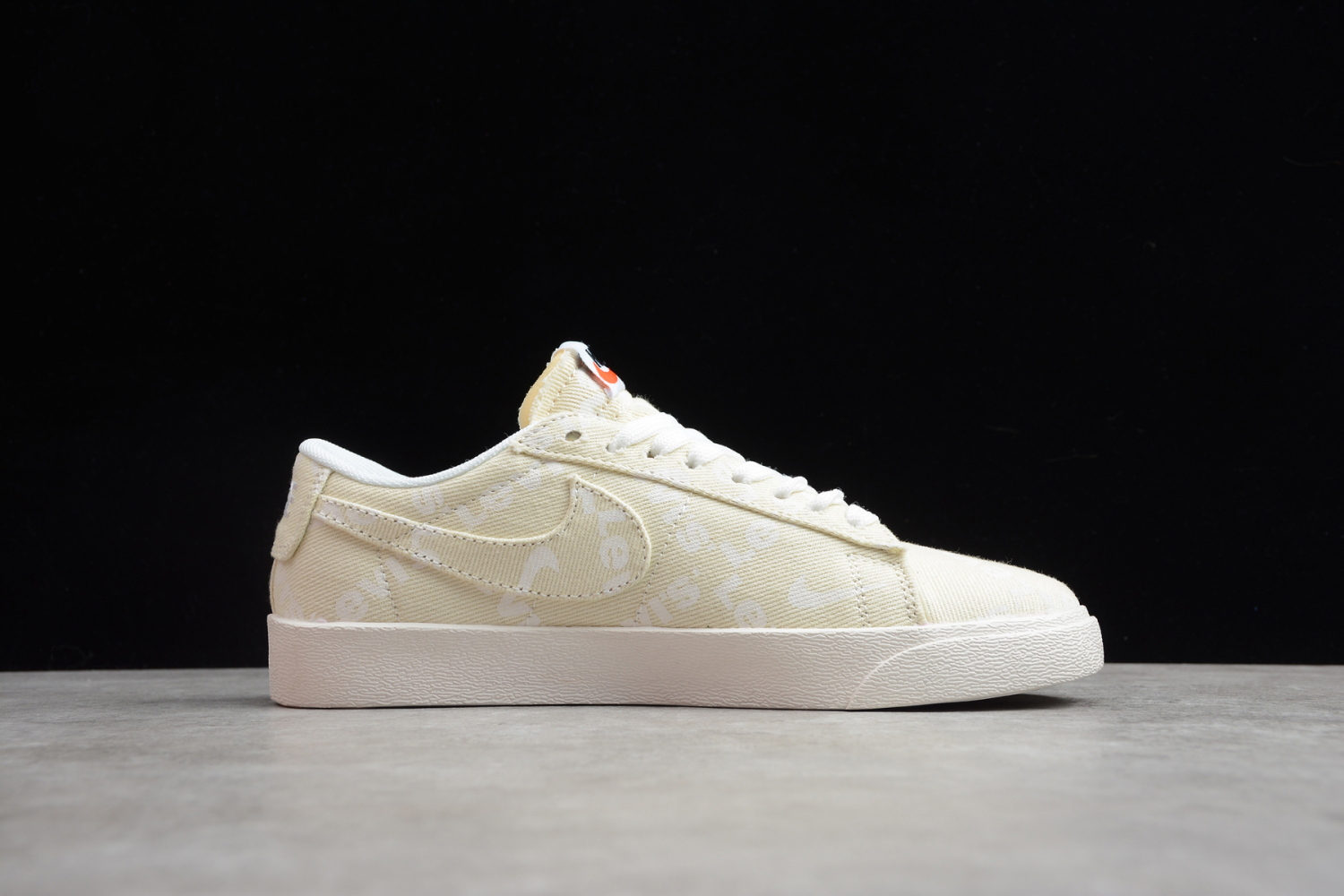 Levis x Nike Blazer Low Beige White BQ4808-004