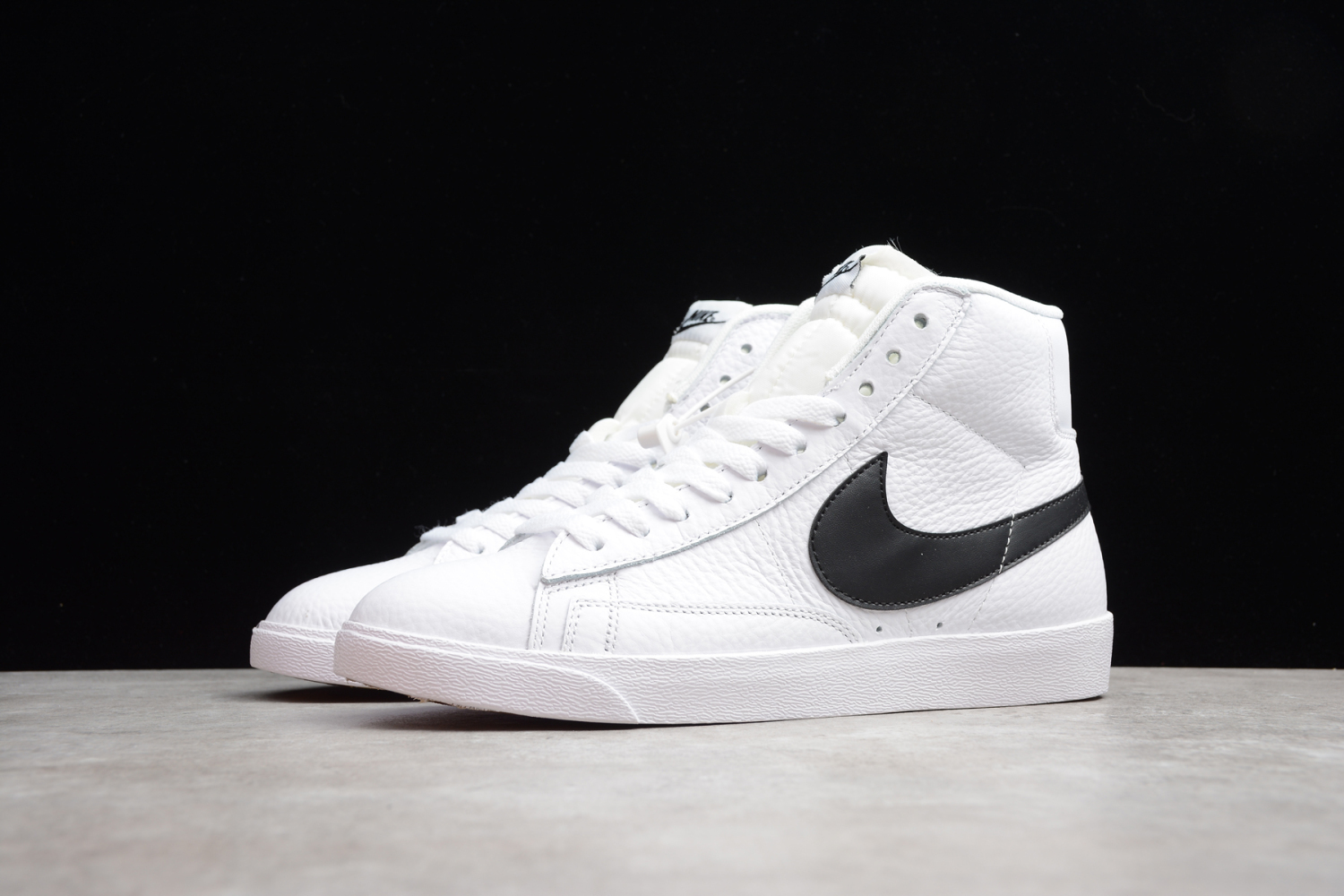 Nike Blazer Mid Retro White Black 845054-102