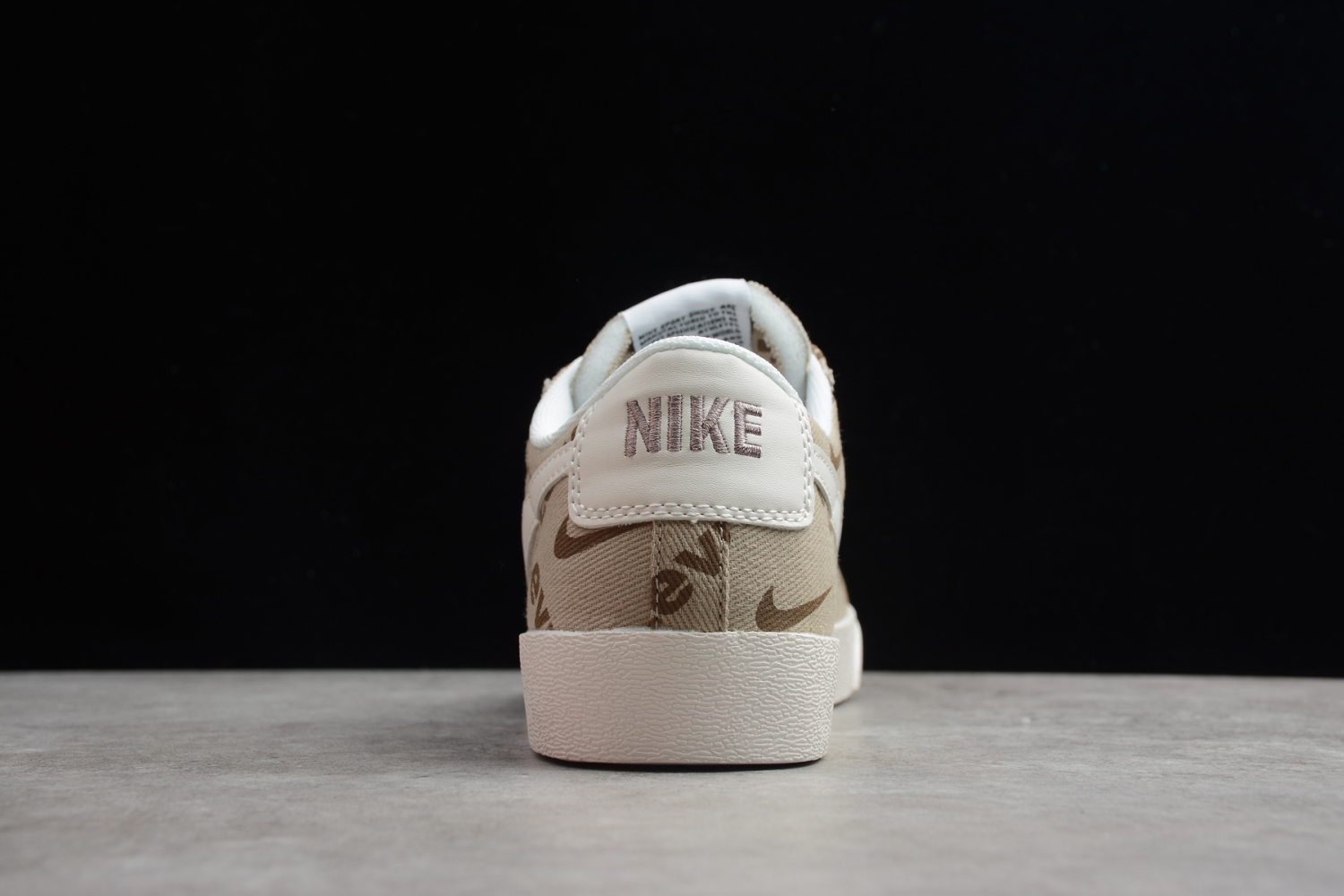 Nike SB Blazer Mid QS HH Coffee White Hook KB6806-003