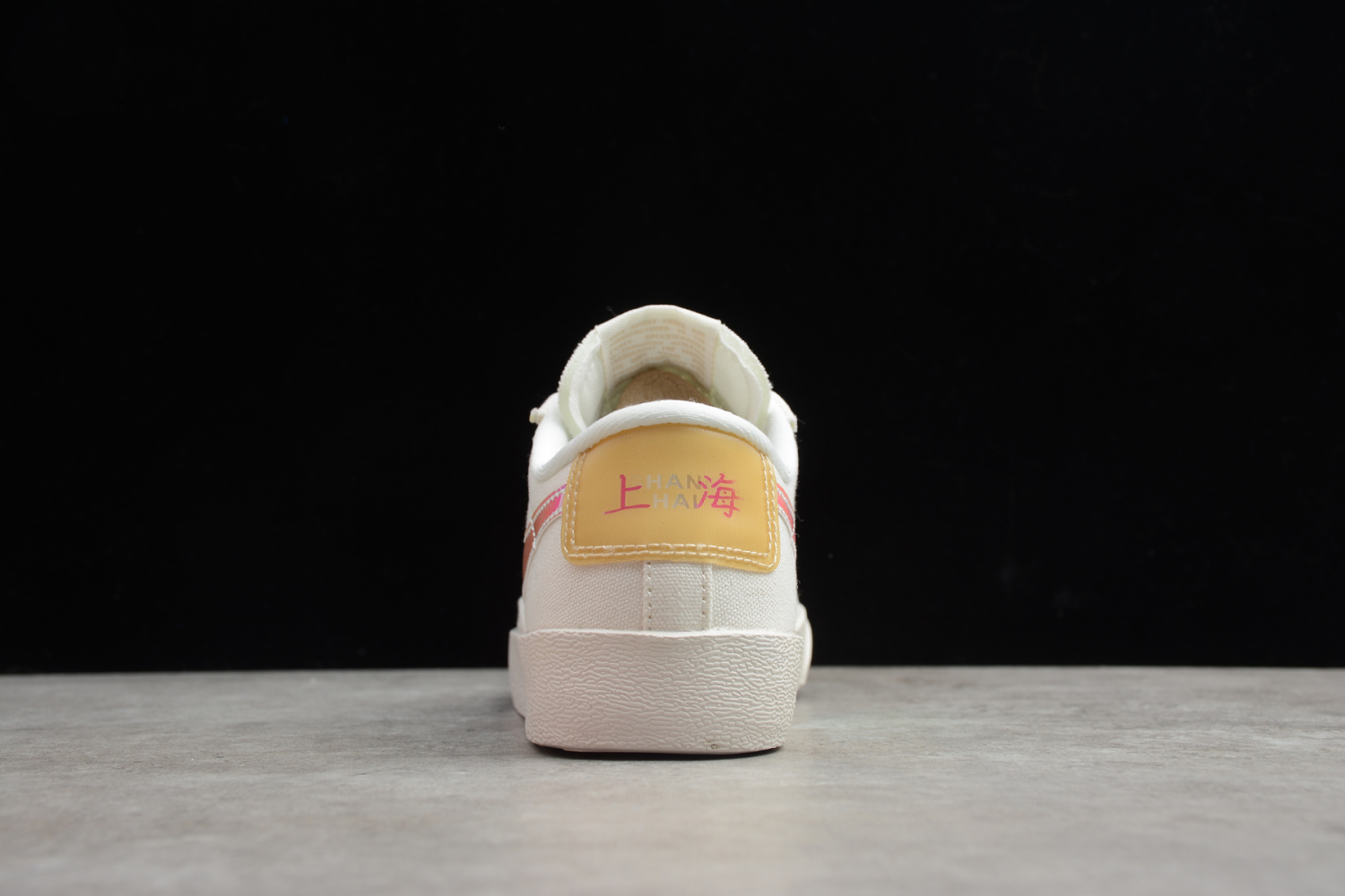 Nike SB Blazer Low LX Beige Laser White Iridescent AV9371-109