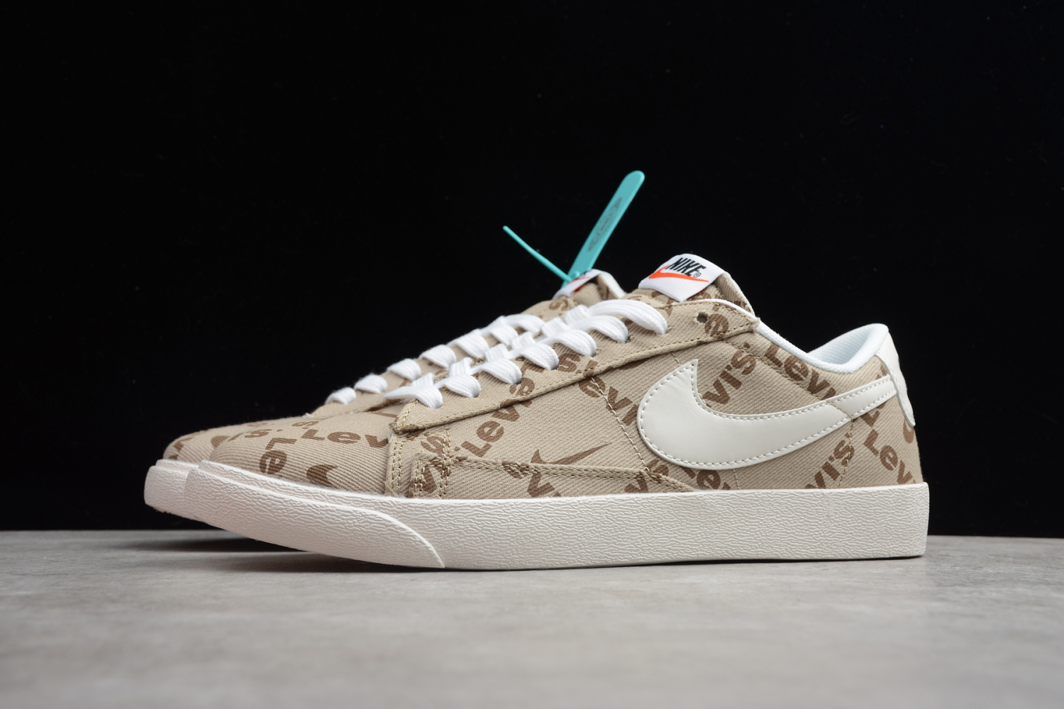 Nike SB Blazer Mid QS HH Coffee White Hook KB6806-003