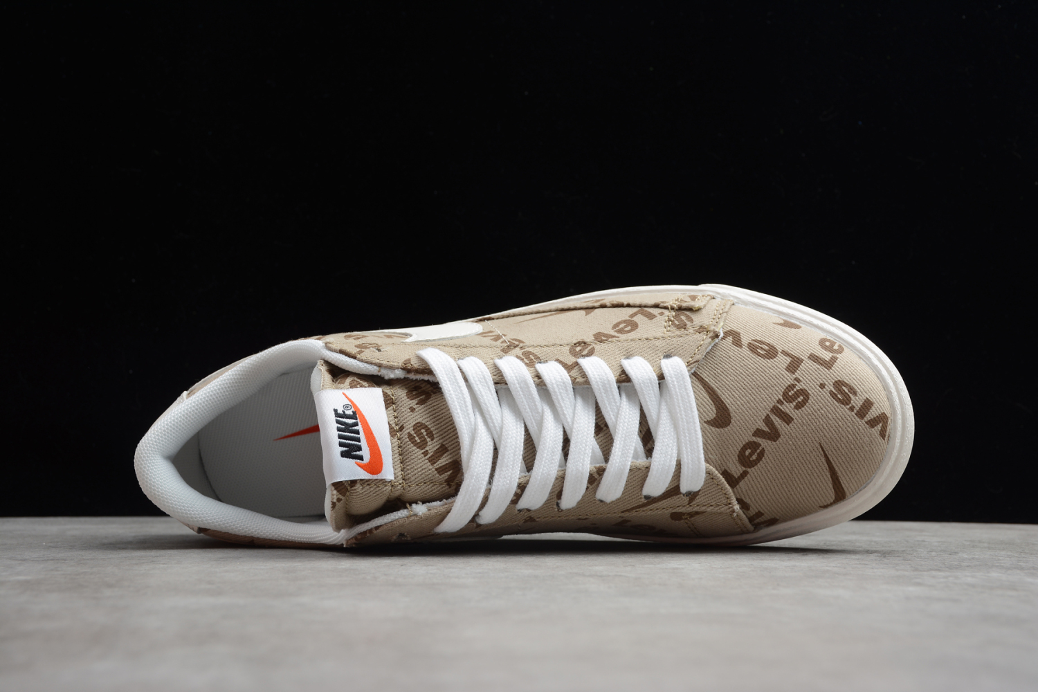 Nike SB Blazer Mid QS HH Coffee White Hook KB6806-003