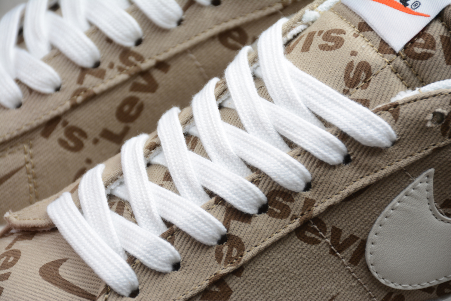 Nike SB Blazer Mid QS HH Coffee White Hook KB6806-003