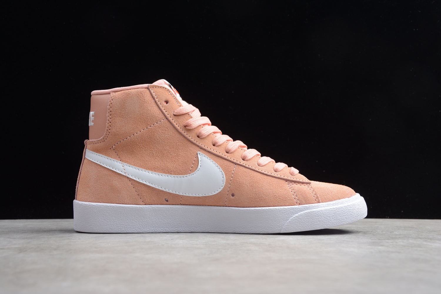 Newest Nike Blazer Mid QS HH Pink White AV9367-602