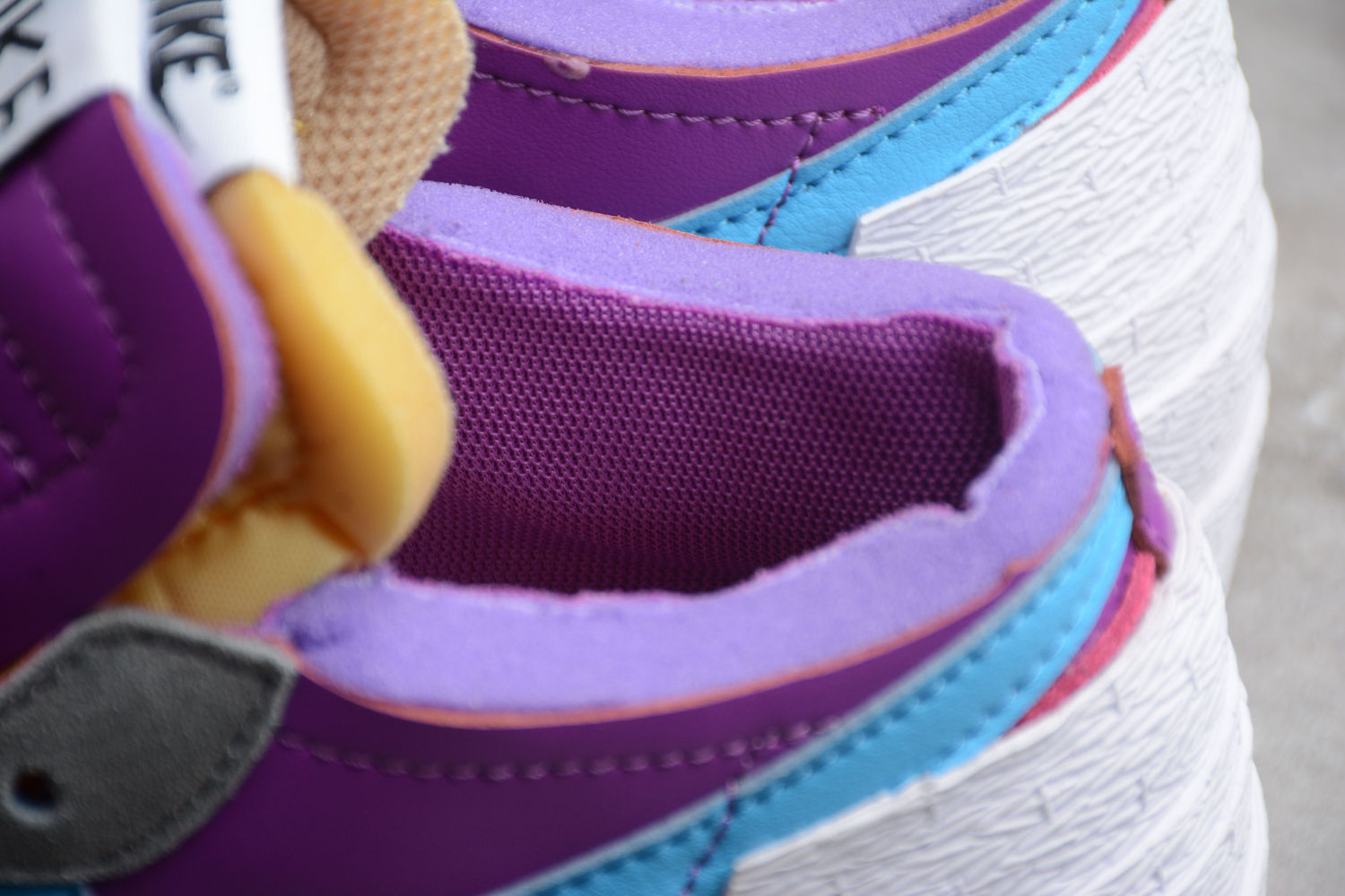 Nike Blazer Low sacai KAWS Purple Dusk  DM7901-500