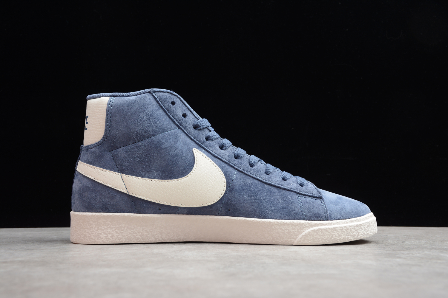 Newest Nike Blazer Mid QS HH Pink White AV9367-602