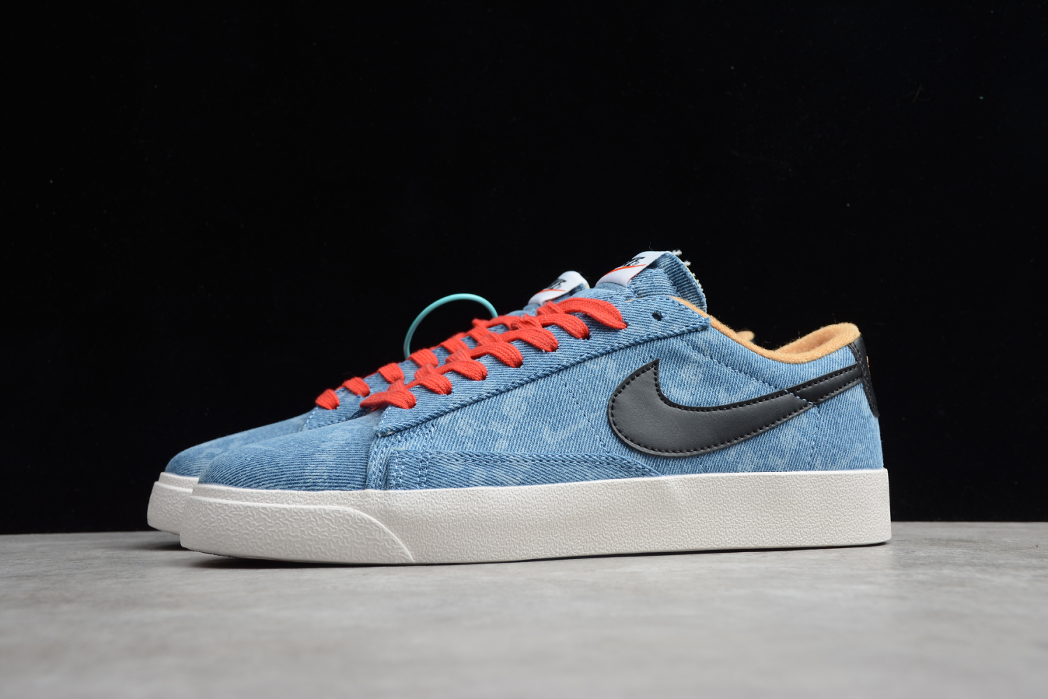 Nike Blazer Mid x Levis Strauss BQ4808-600