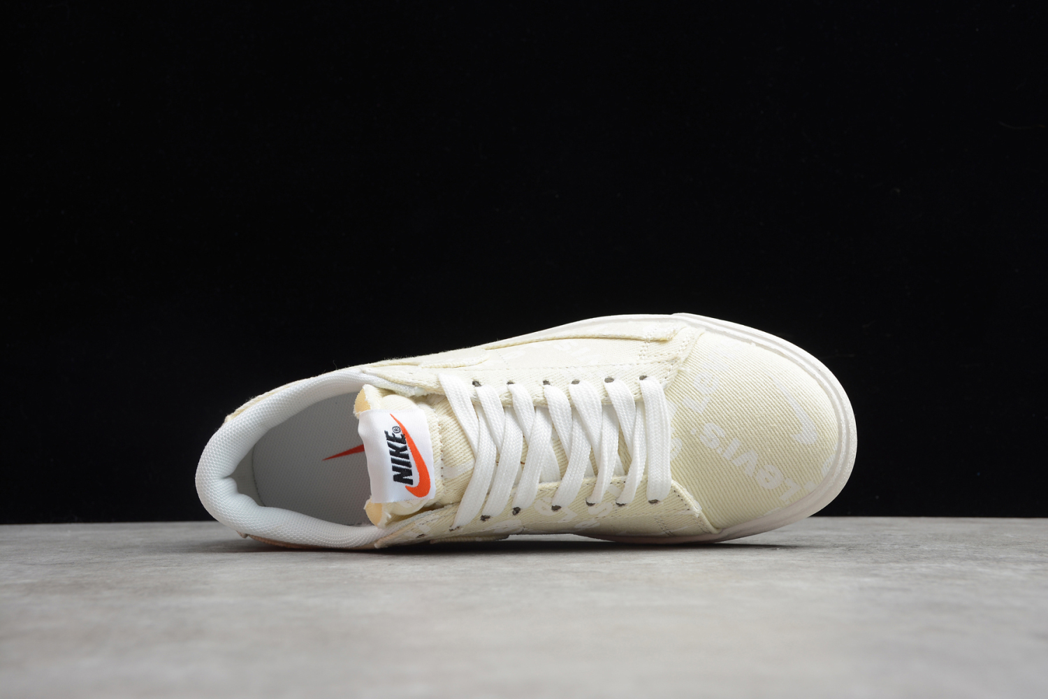 Levis x Nike Blazer Low Beige White BQ4808-004