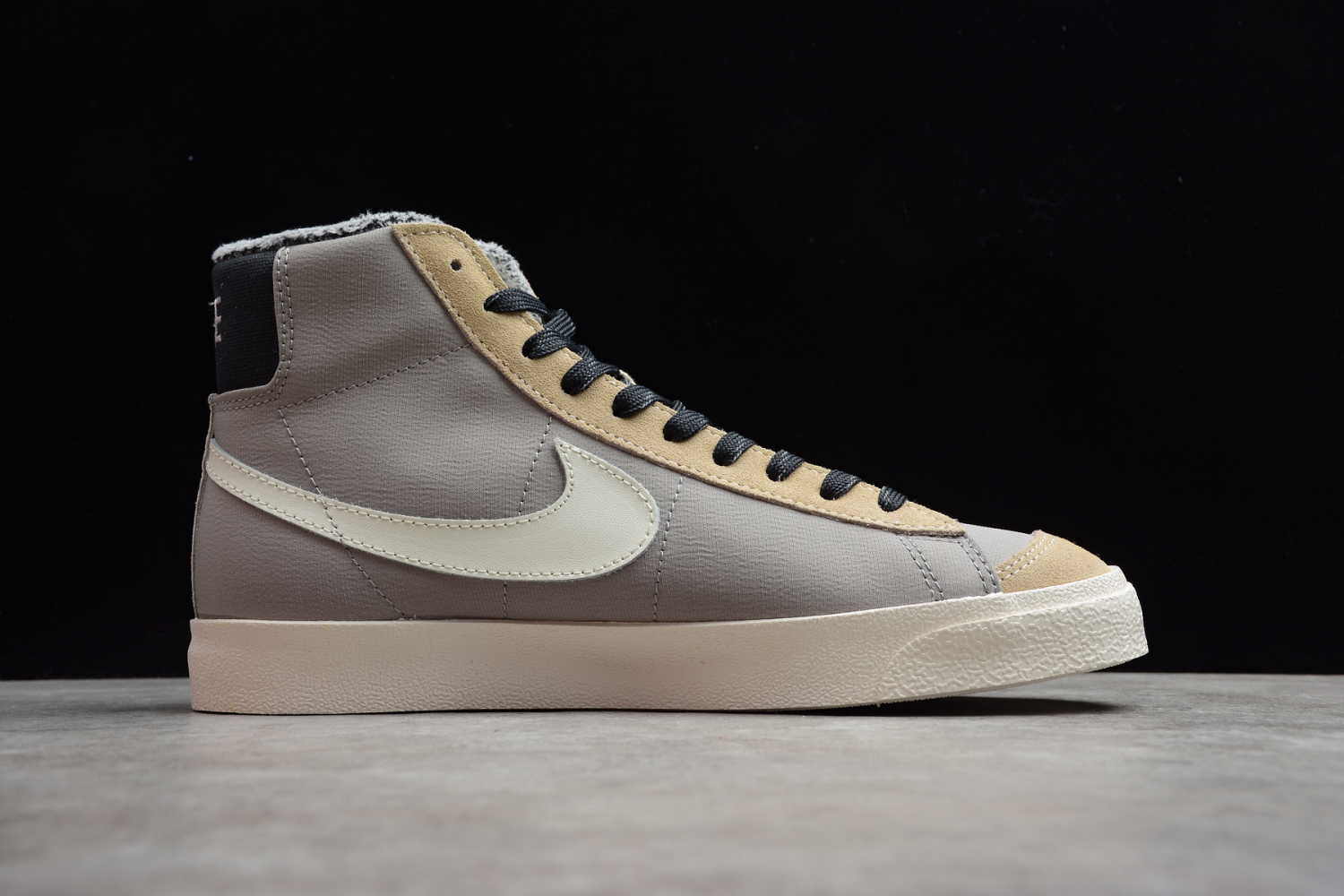 Nike Blazer Mid 77 Vintage SE - Dc5269-033