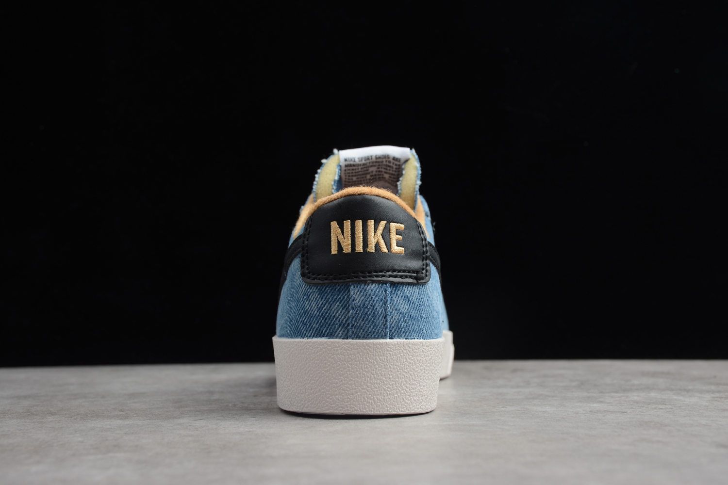 Nike Blazer Mid x Levis Strauss BQ4808-600