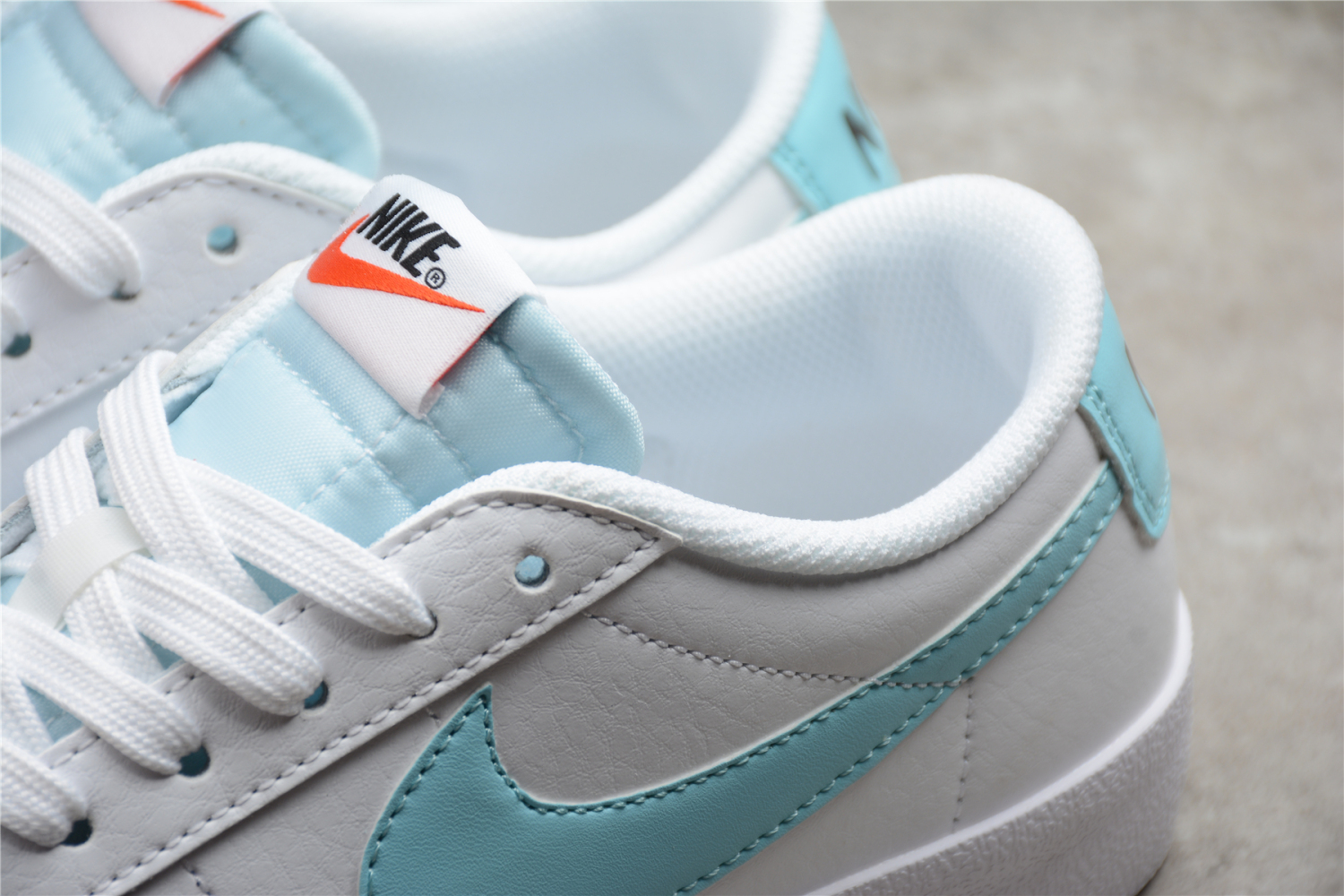 Nike Blazer Low 
