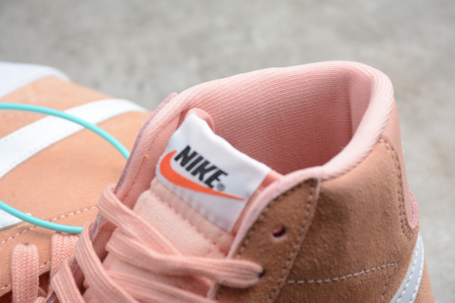 Newest Nike Blazer Mid QS HH Pink White AV9367-602