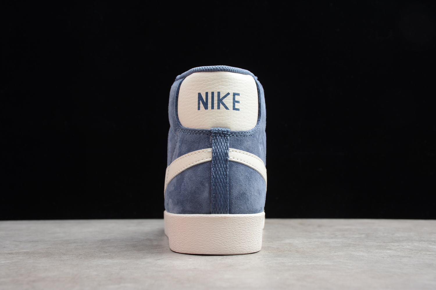 Newest Nike Blazer Mid QS HH Pink White AV9367-602