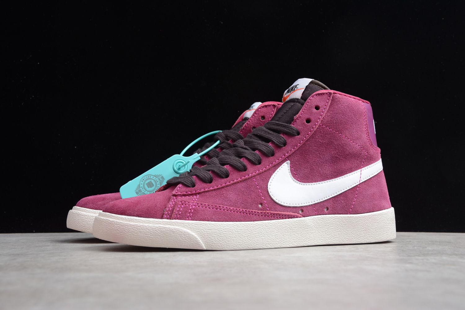 Nike Sportswear Wmns Blazer Mid Vintage Suede Article no.AV9376-601
