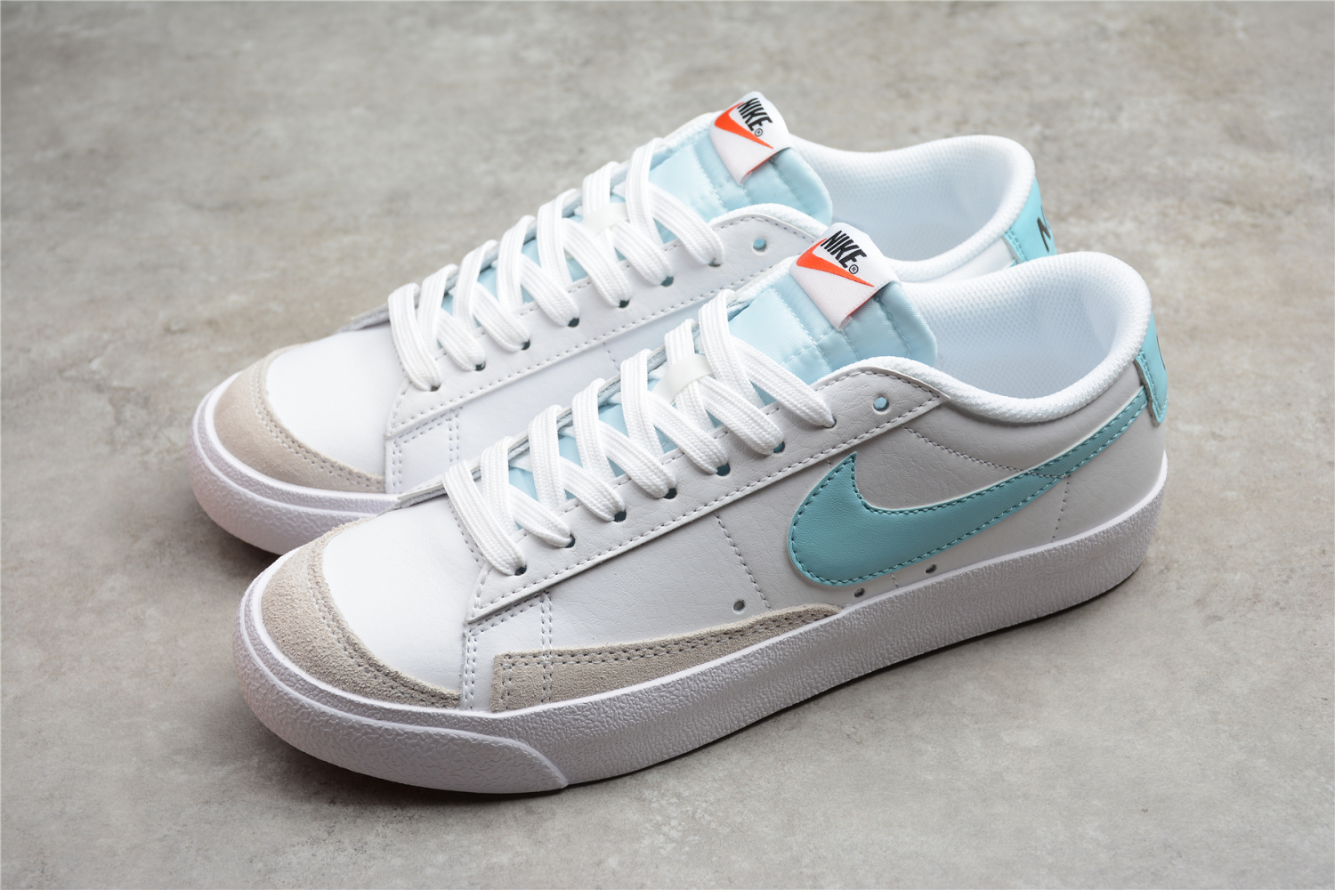 Nike Blazer Low 
