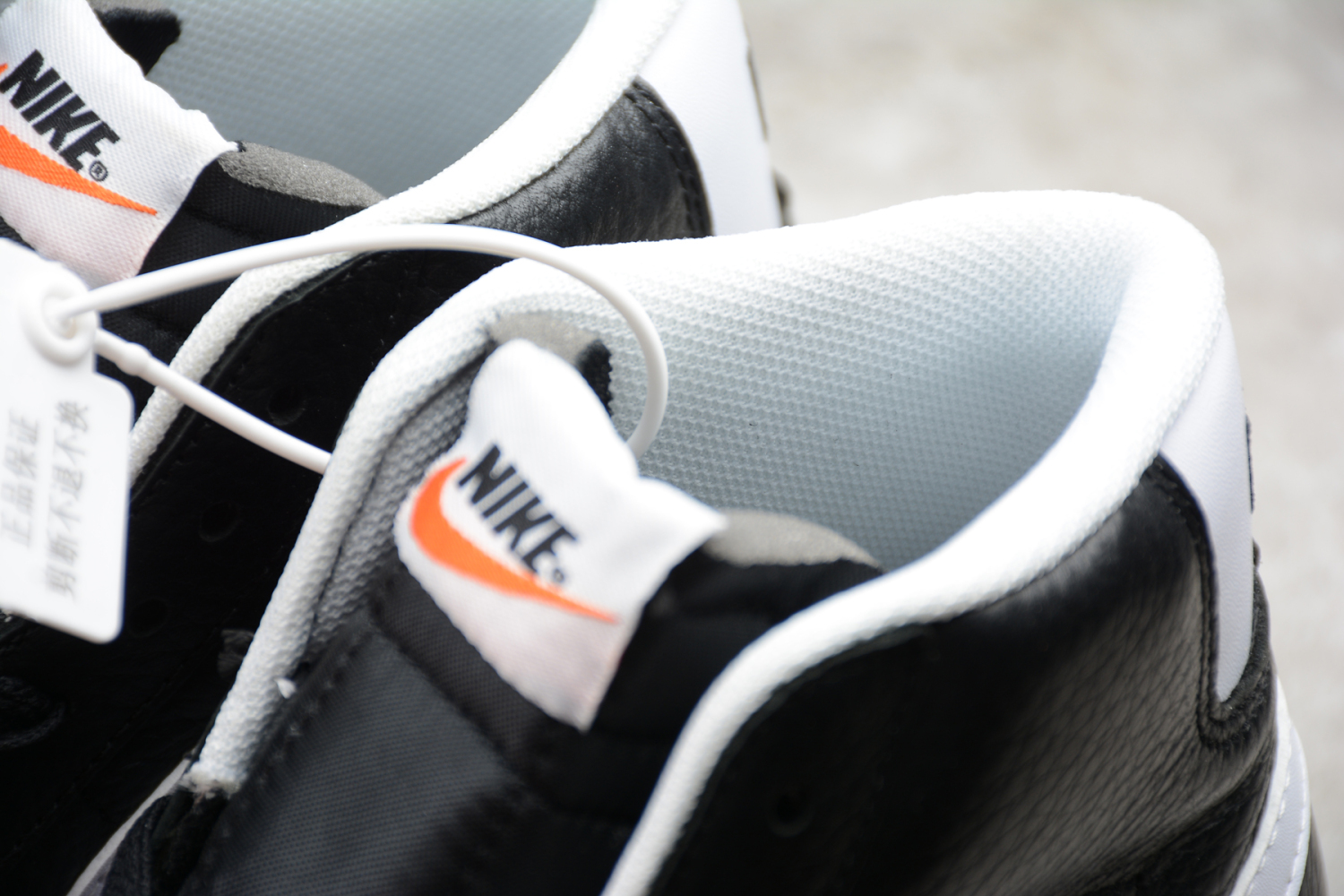 Nike Blazer Mid Retro Black White 845054-001