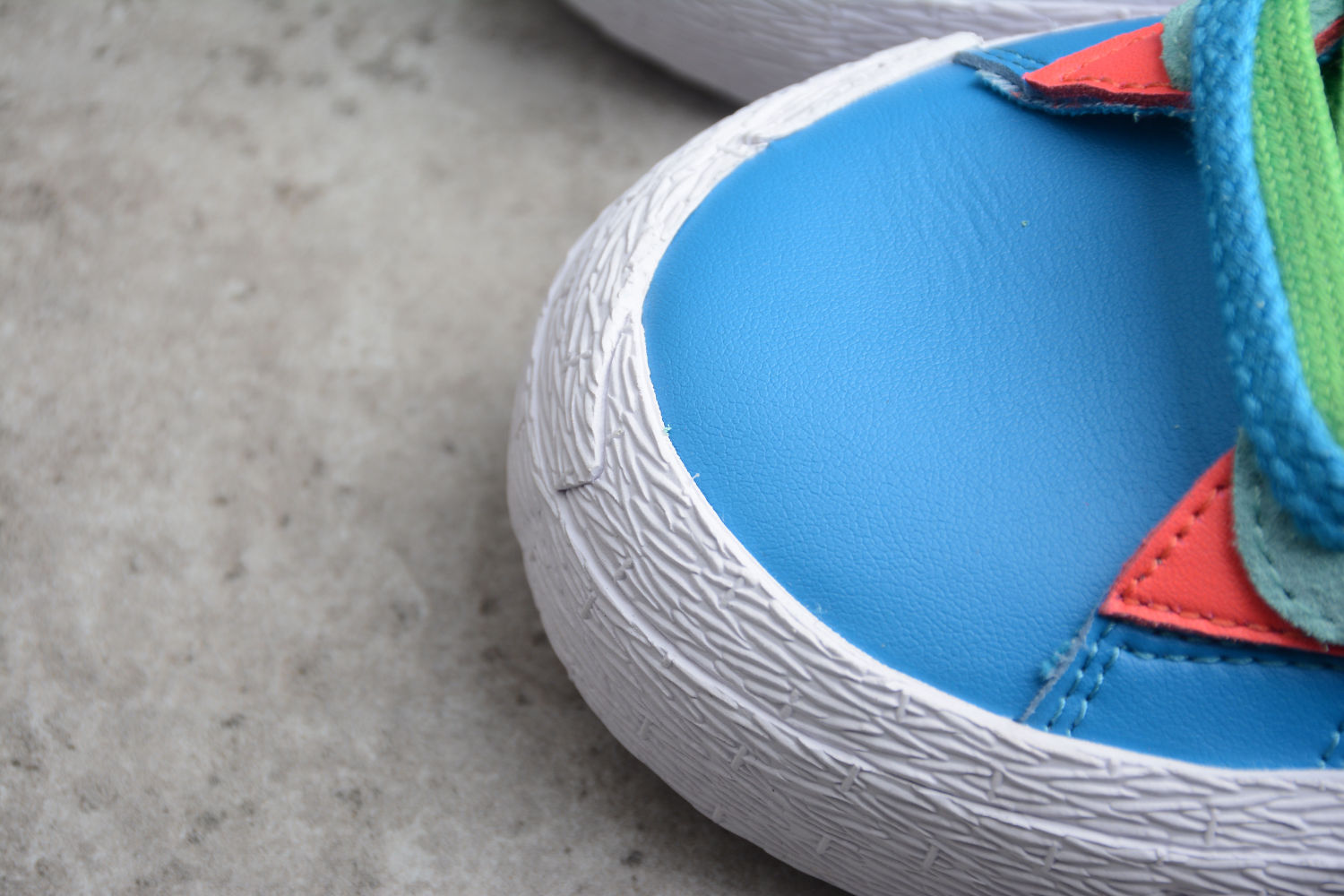 Nike Blazer Low sacai KAWS Neptune Blue DM7901-400