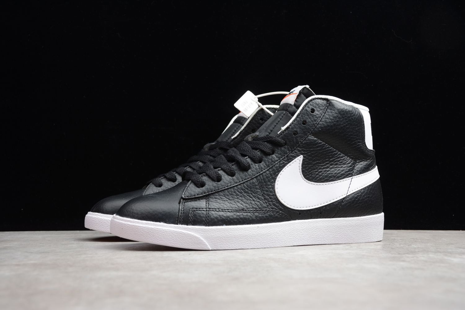Nike Blazer Mid Retro Black White 845054-001