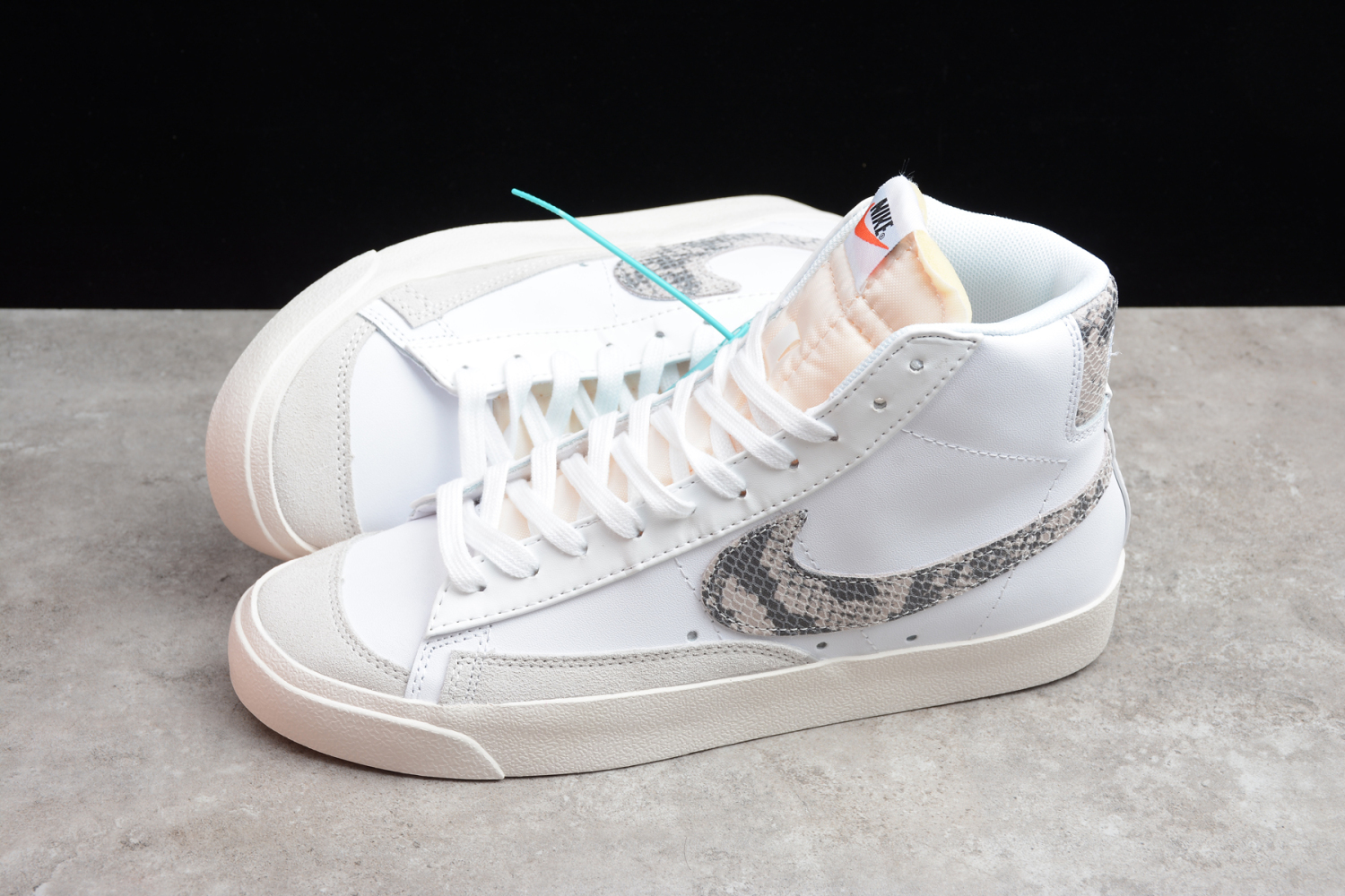Nike Squash Type GS  CJ4119 100