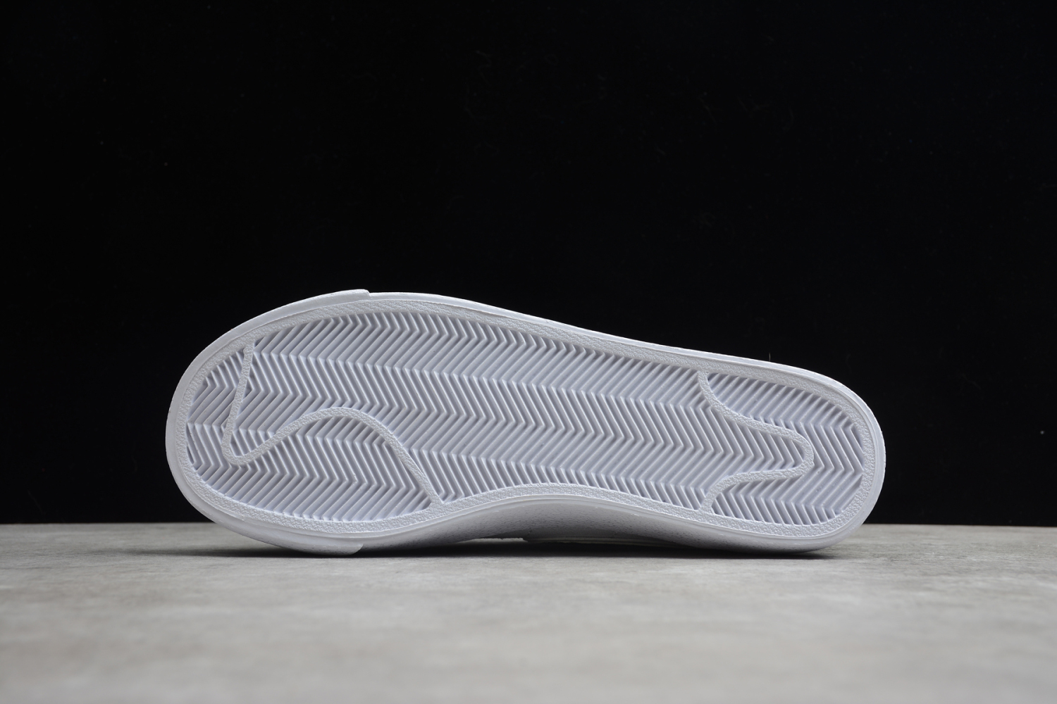 New Nike Blazer Low White Green For Sale AV9371-980