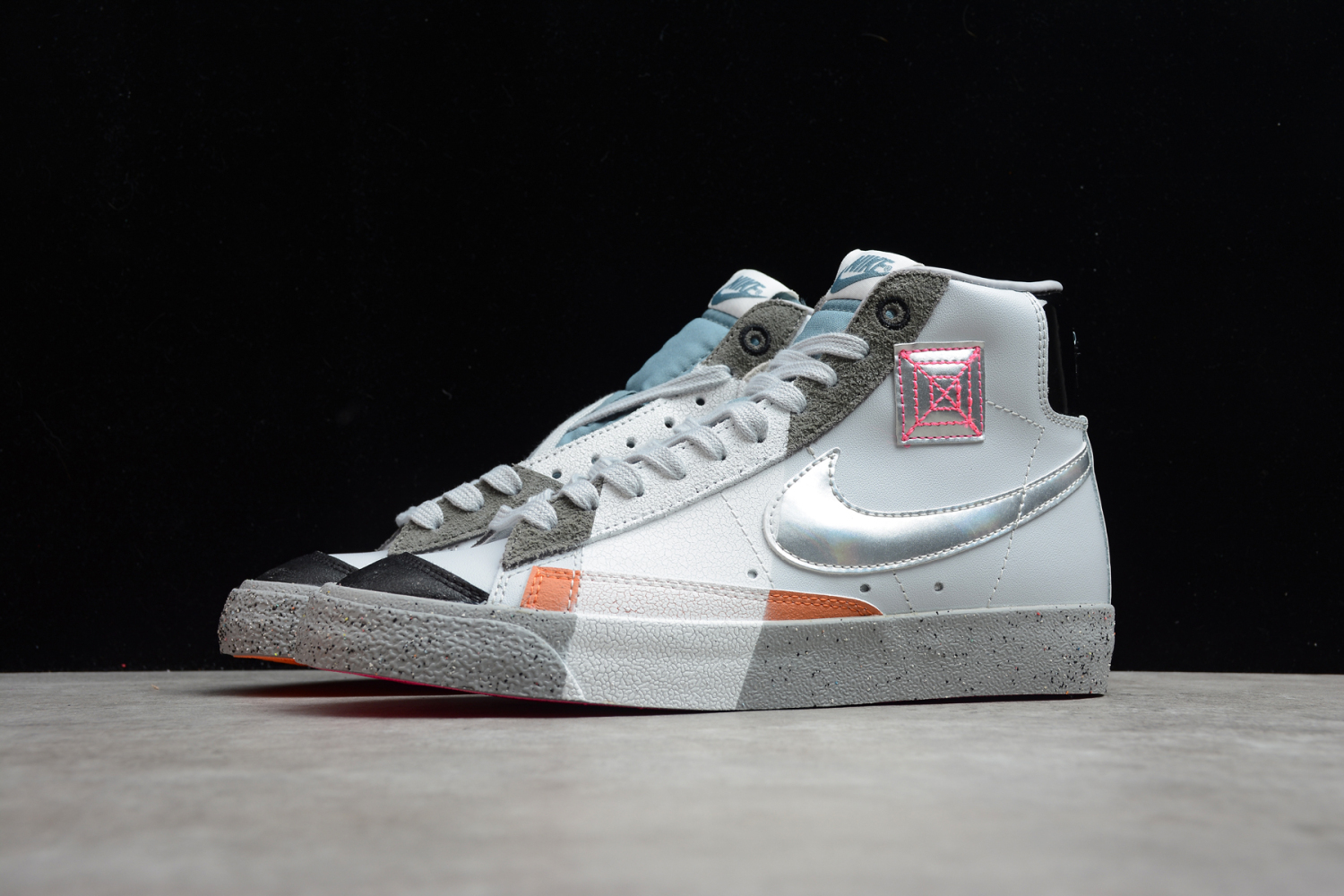 NIKE BLAZER MID 77 SHANGHAI DC9170-001
