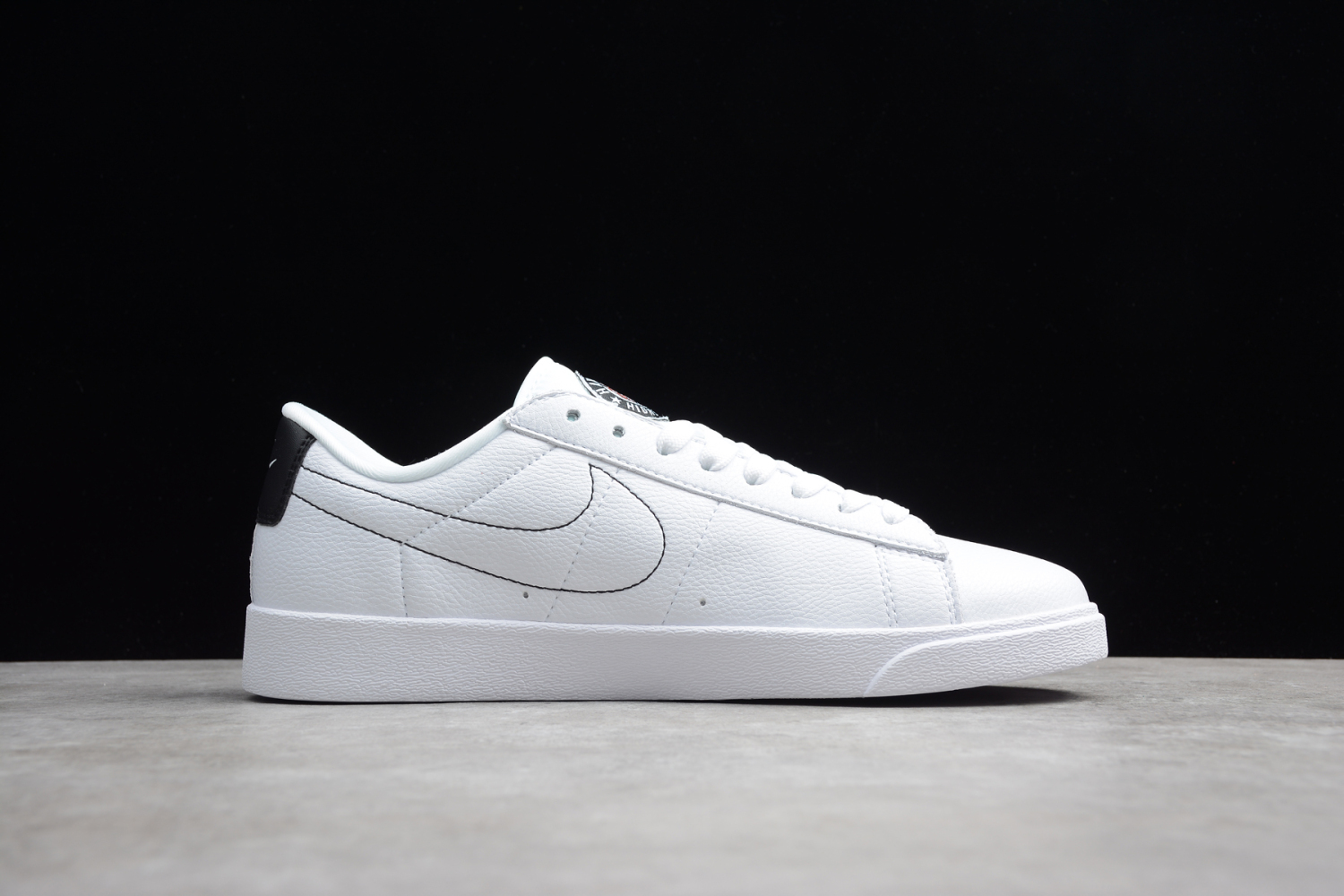 Nike Blazer Low QS HH Sail White Black AV3028-105