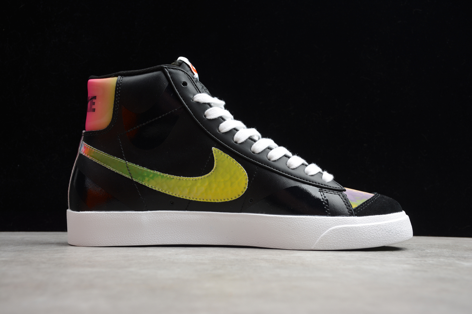 Nike Blazer Mid 77 Thermal CZ8653-036