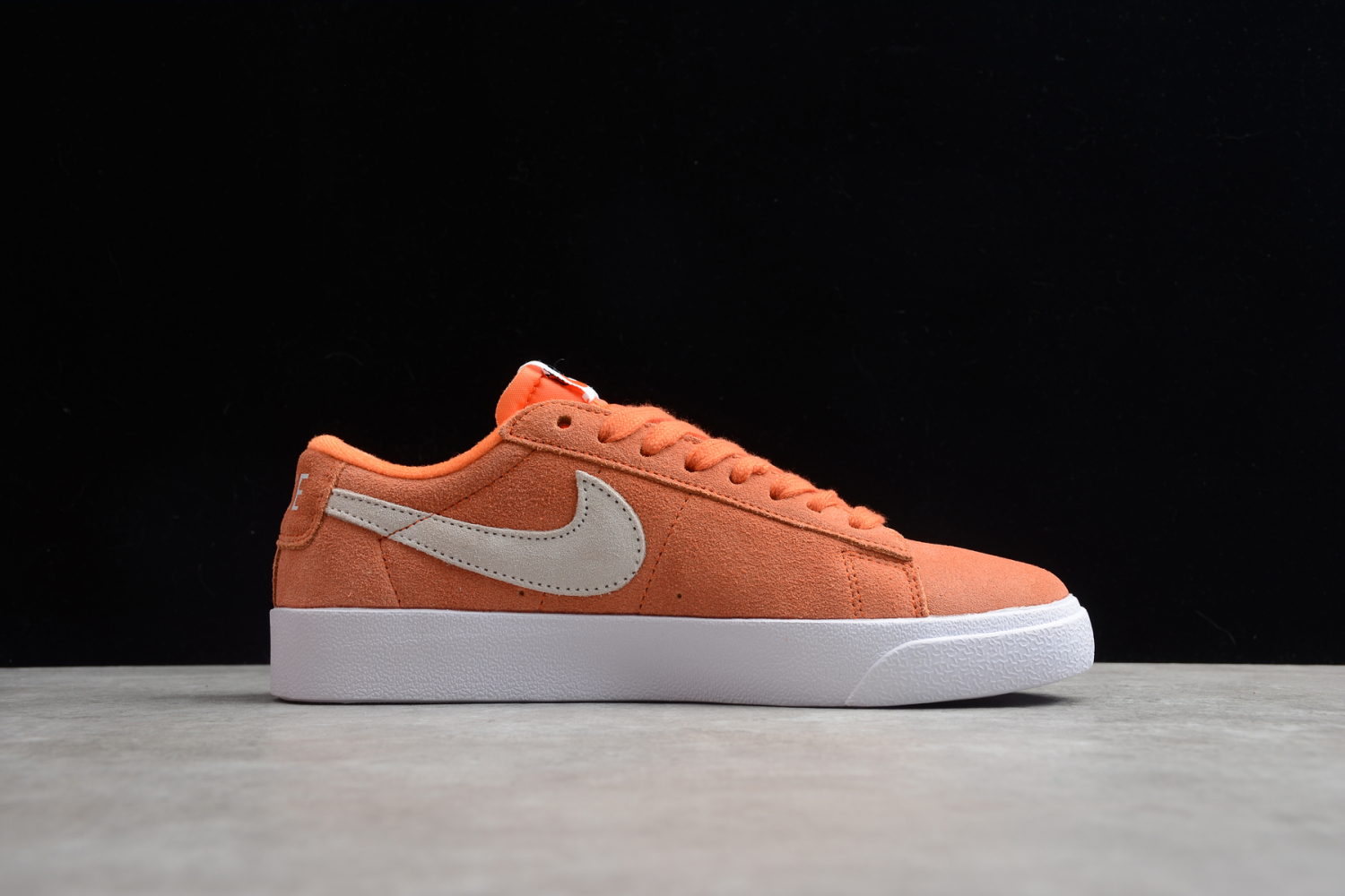 Nike Blazer Mid QS Orange White BQ4808-100